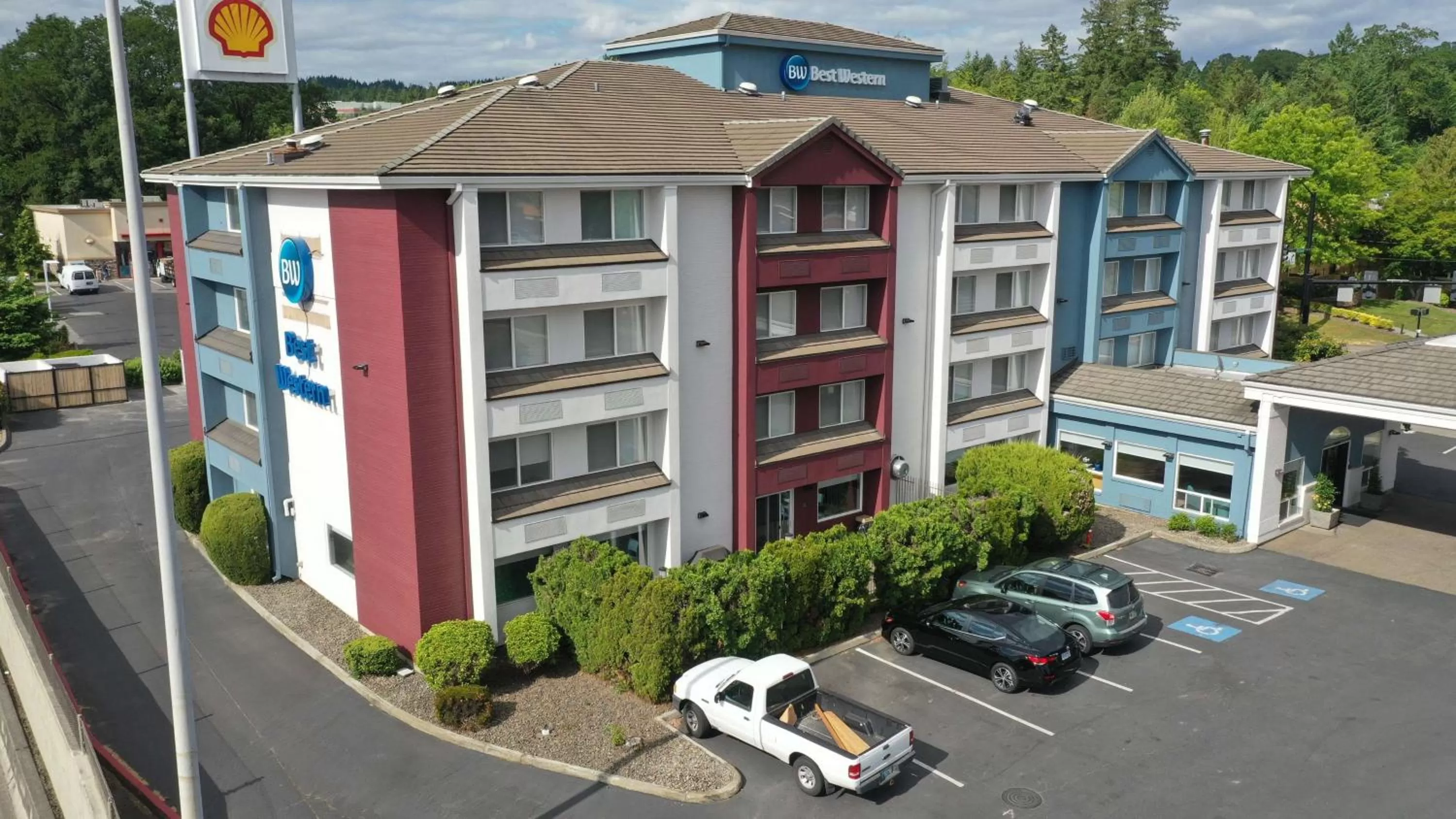Best Western Lake Oswego Hotel & Suites