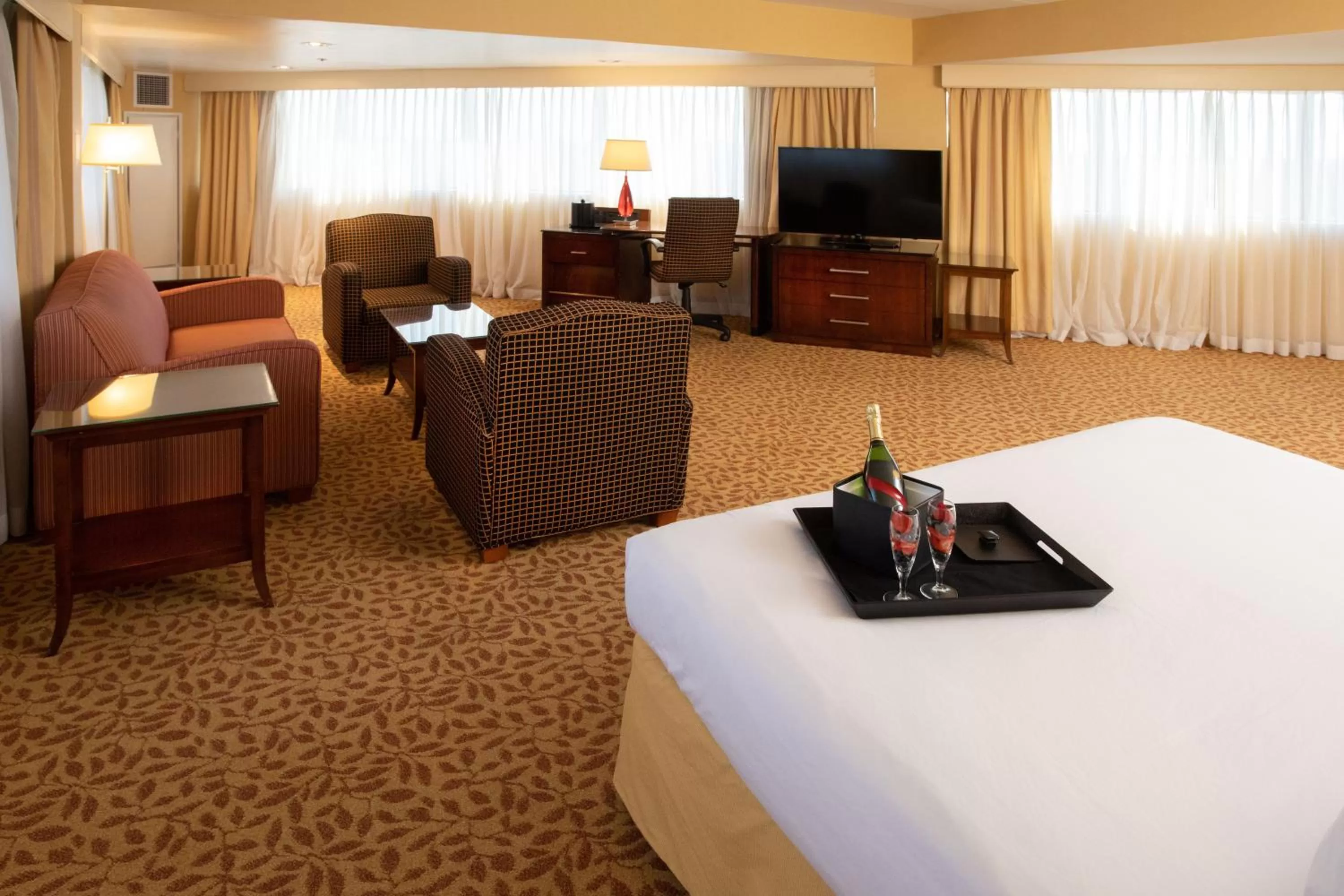 Executive Suite in Jake's 58 Casino Hotel - Adults Only