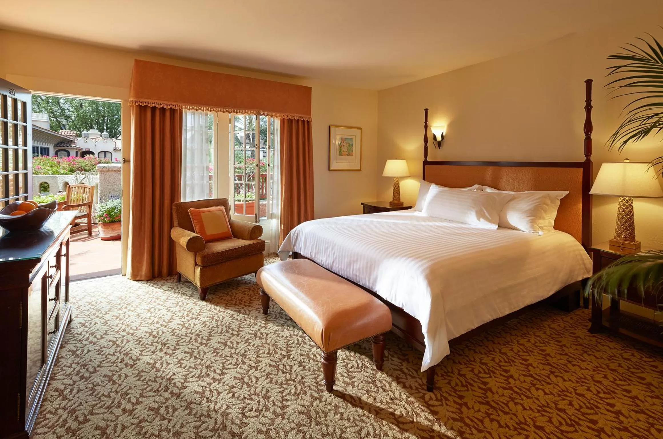 Raincross King Room in The Mission Inn Hotel and Spa