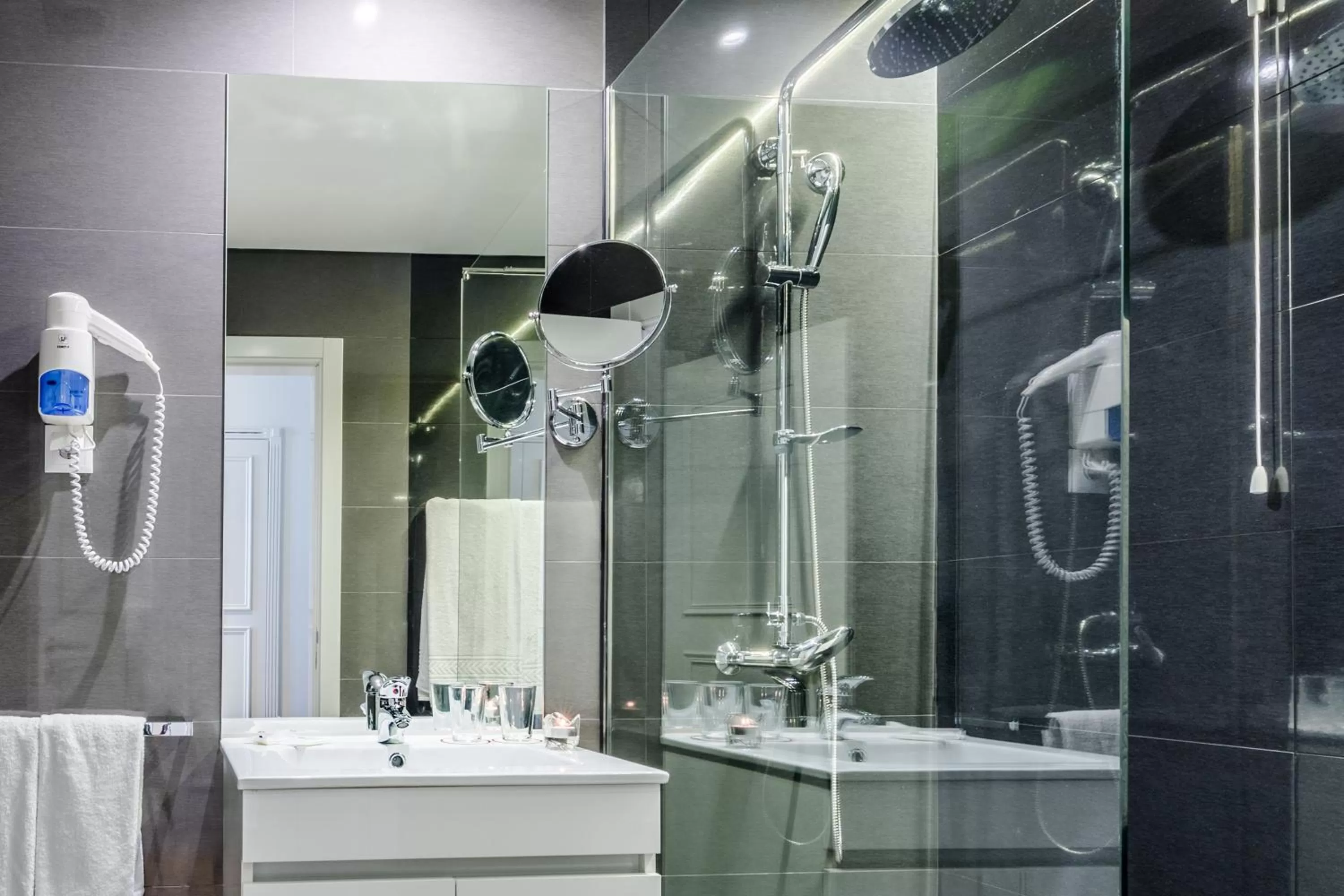 Double or Twin Room in Luna Hotel Turismo