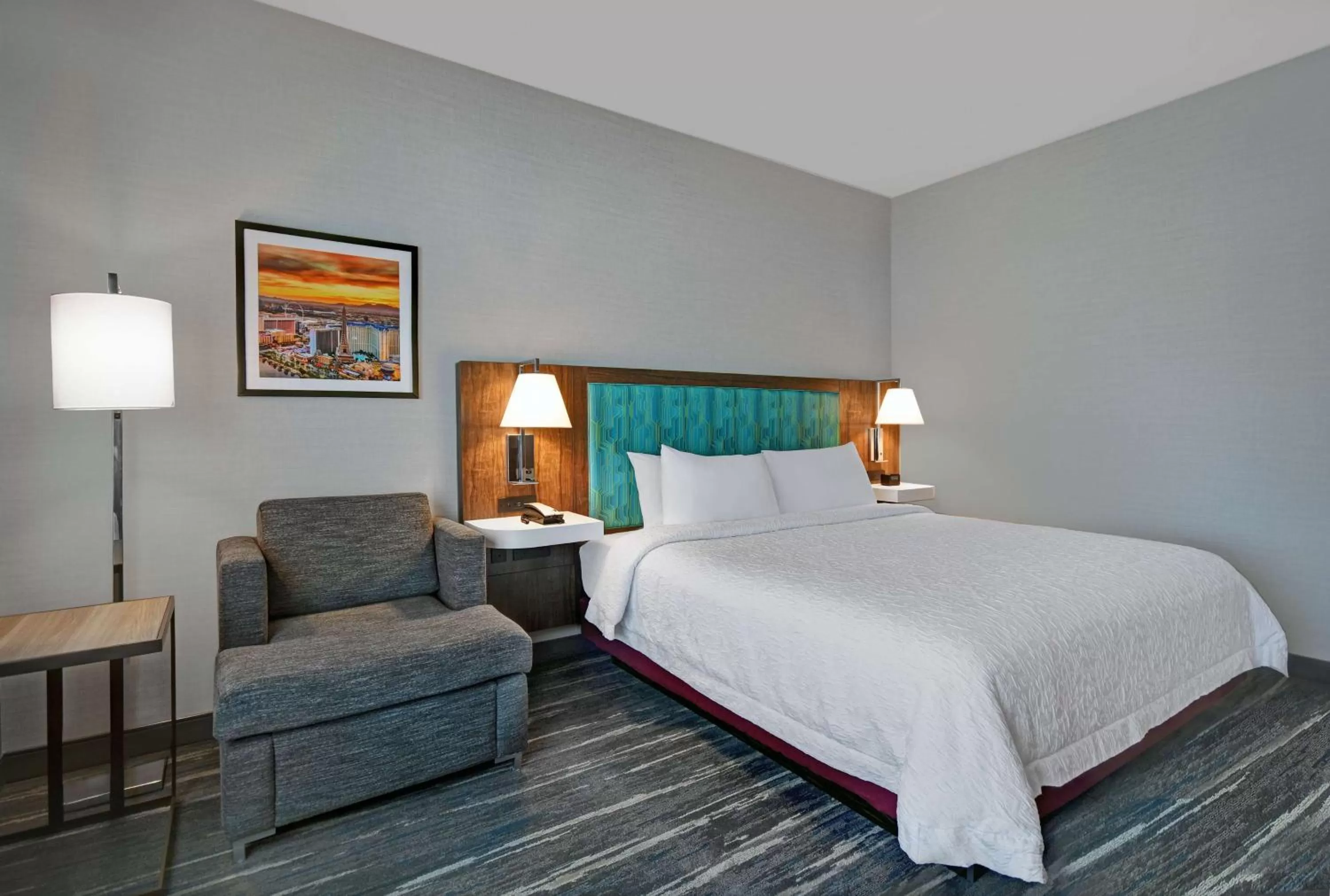 King Room with Accessible Tub - Mobility and Hearing Access/Non-Smoking in Hampton Inn Las Vegas Strip South, NV 89123
