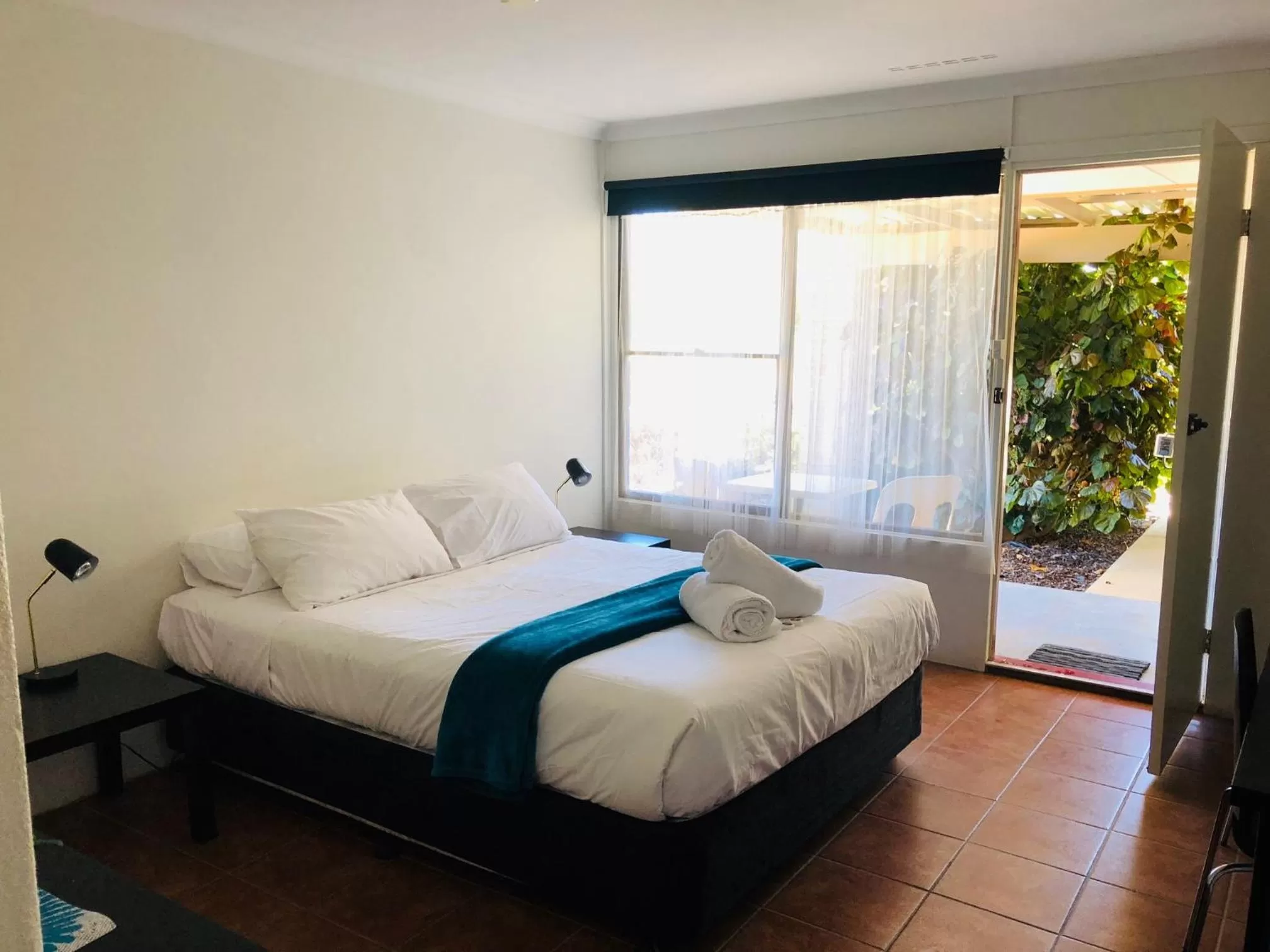 Deluxe Queen Room in Jurien Bay Hotel Motel