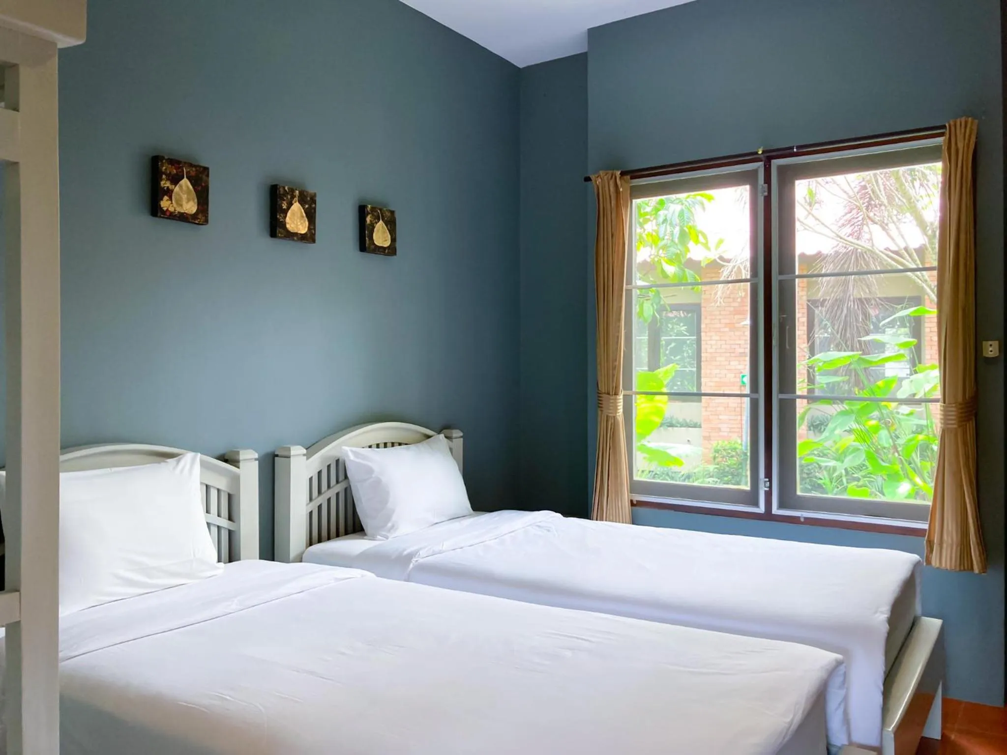 Deluxe Twin Room in Flora Ville-SHA PLUS