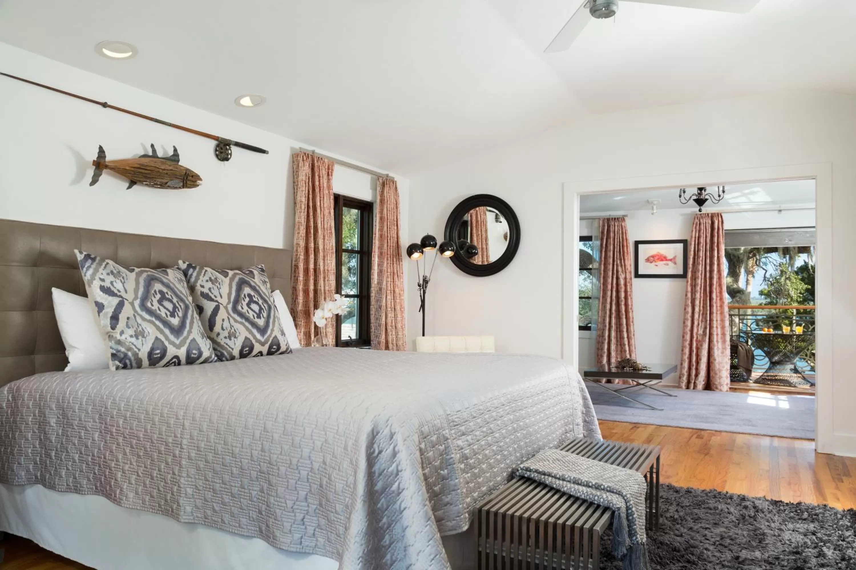 King Suite in Black Dolphin Inn