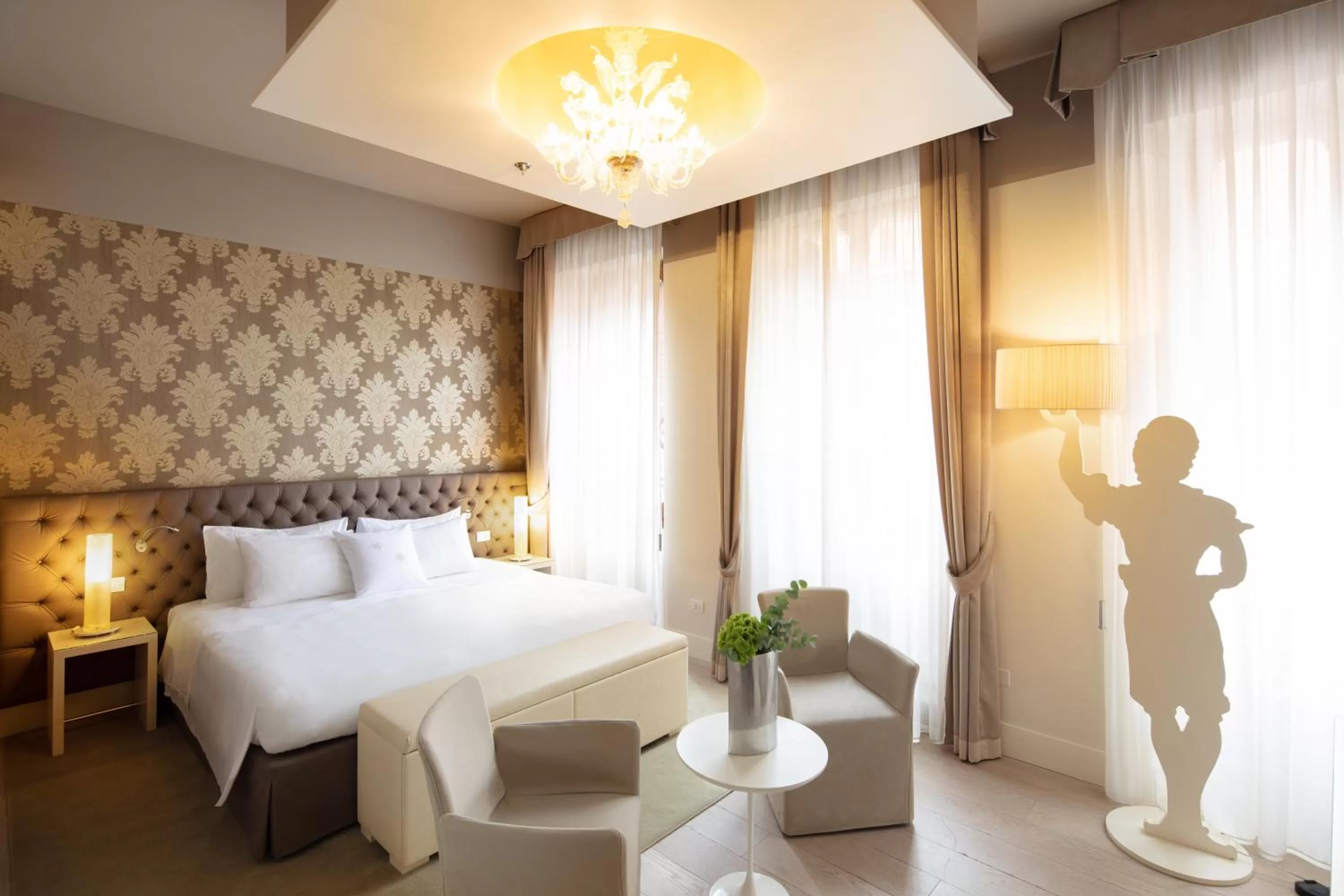 Premium Double or Twin Room with View in Palazzo Barocci