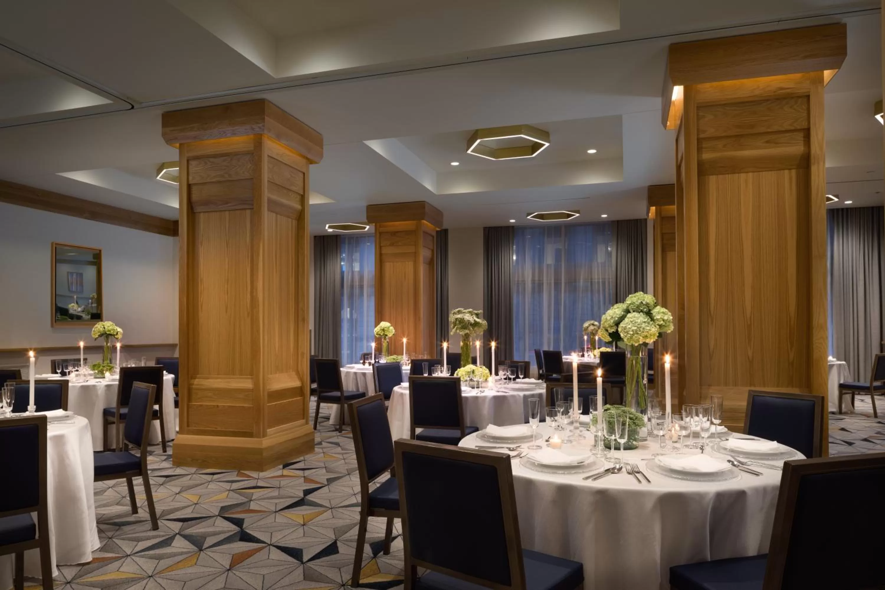 Meeting/conference room in Kimpton Schofield Hotel by IHG