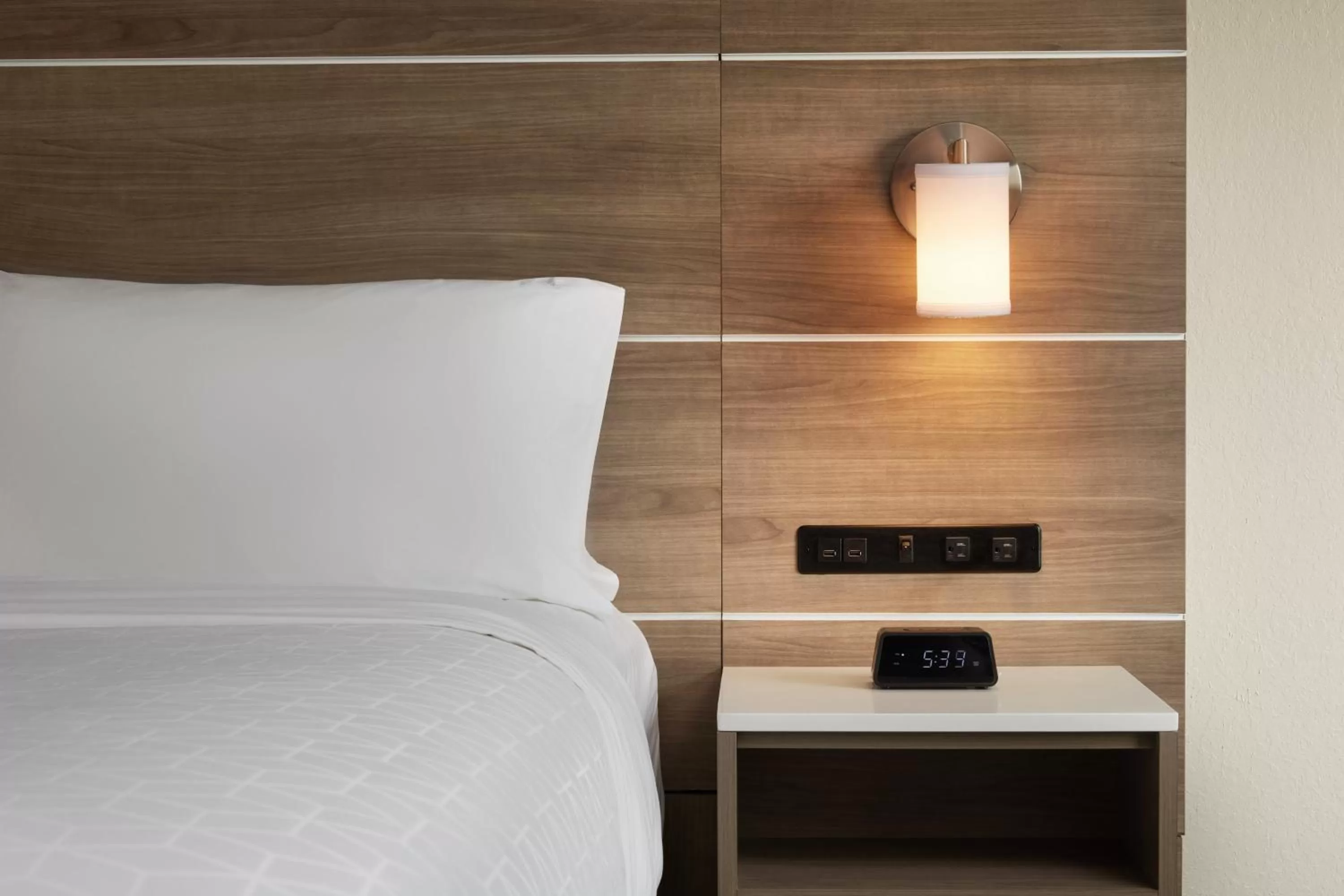 Standard Room in Holiday Inn Express & Suites Gulf Breeze - Pensacola Area by IHG