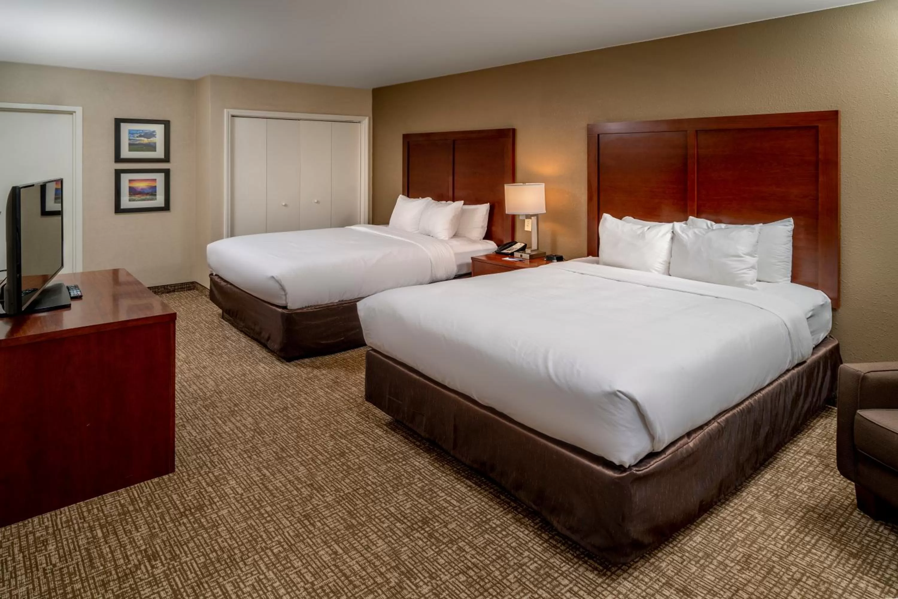 Double Suite with Two Double Beds - Accessible/Non-Smoking in Comfort Inn & Suites Grundy