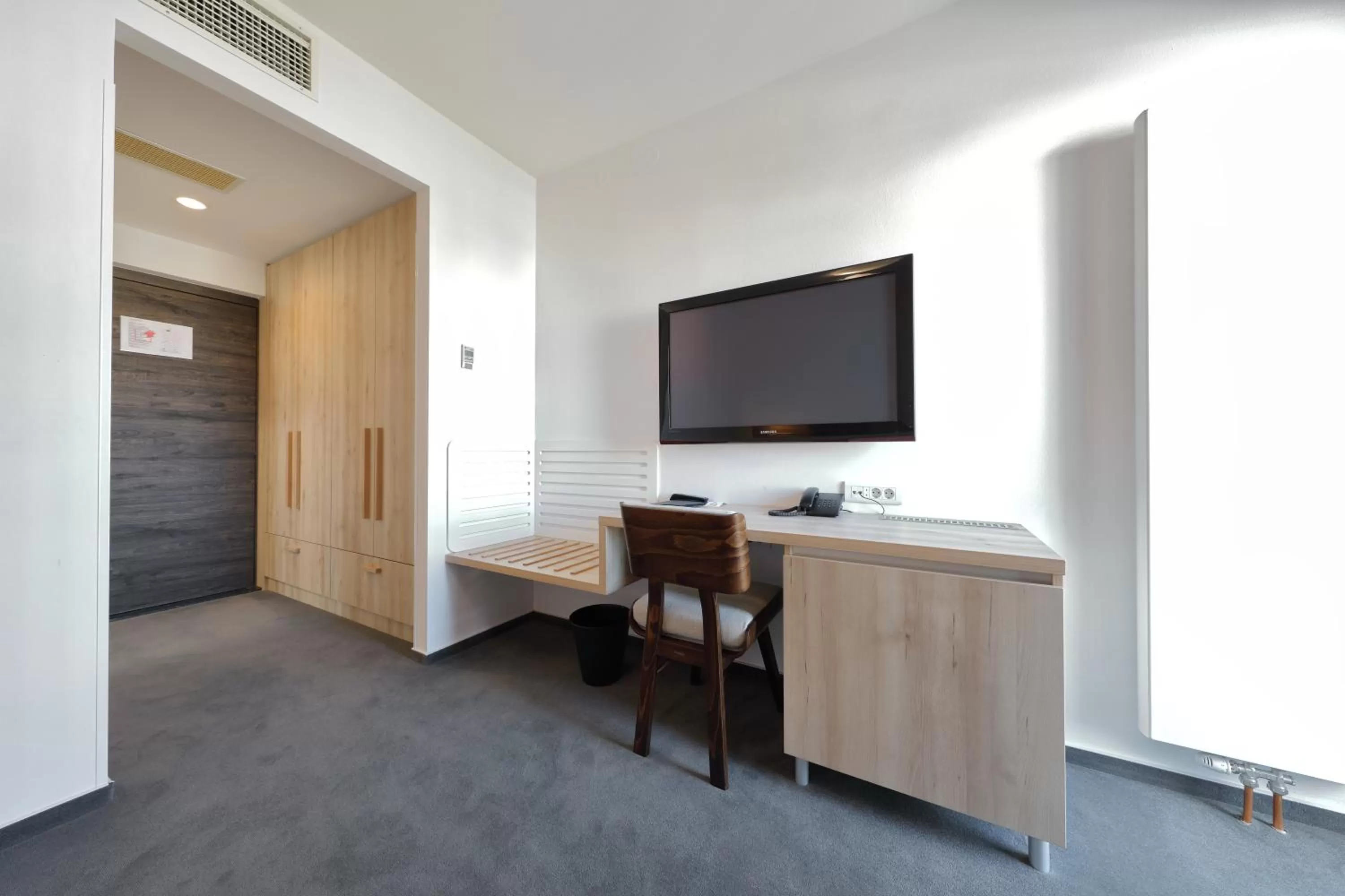 Comfort Double Room with Balcony in Hotel Mediteran