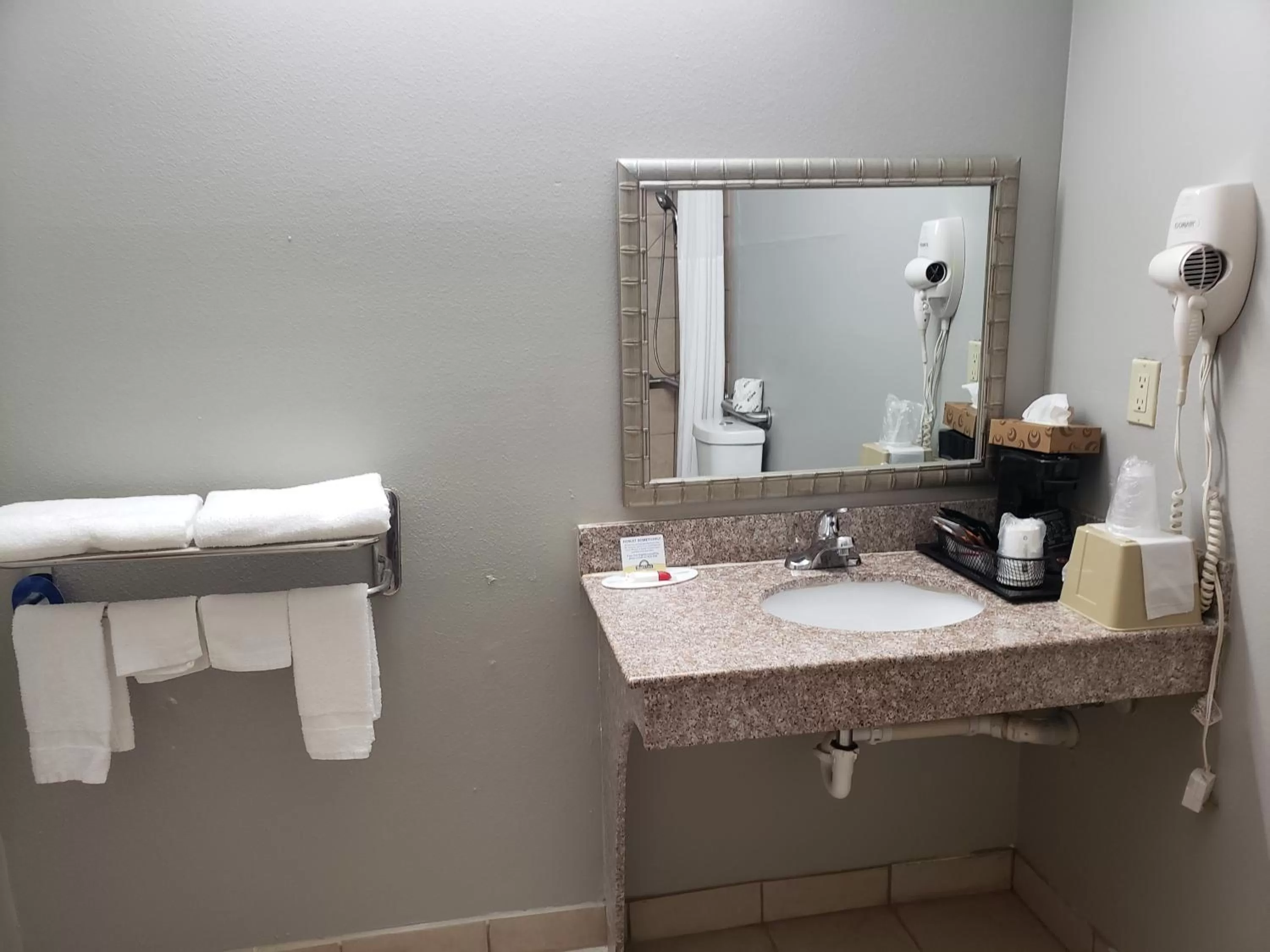 King Room - Disability Access - Non-Smoking in Days Inn & Suites by Wyndham Cleburne TX