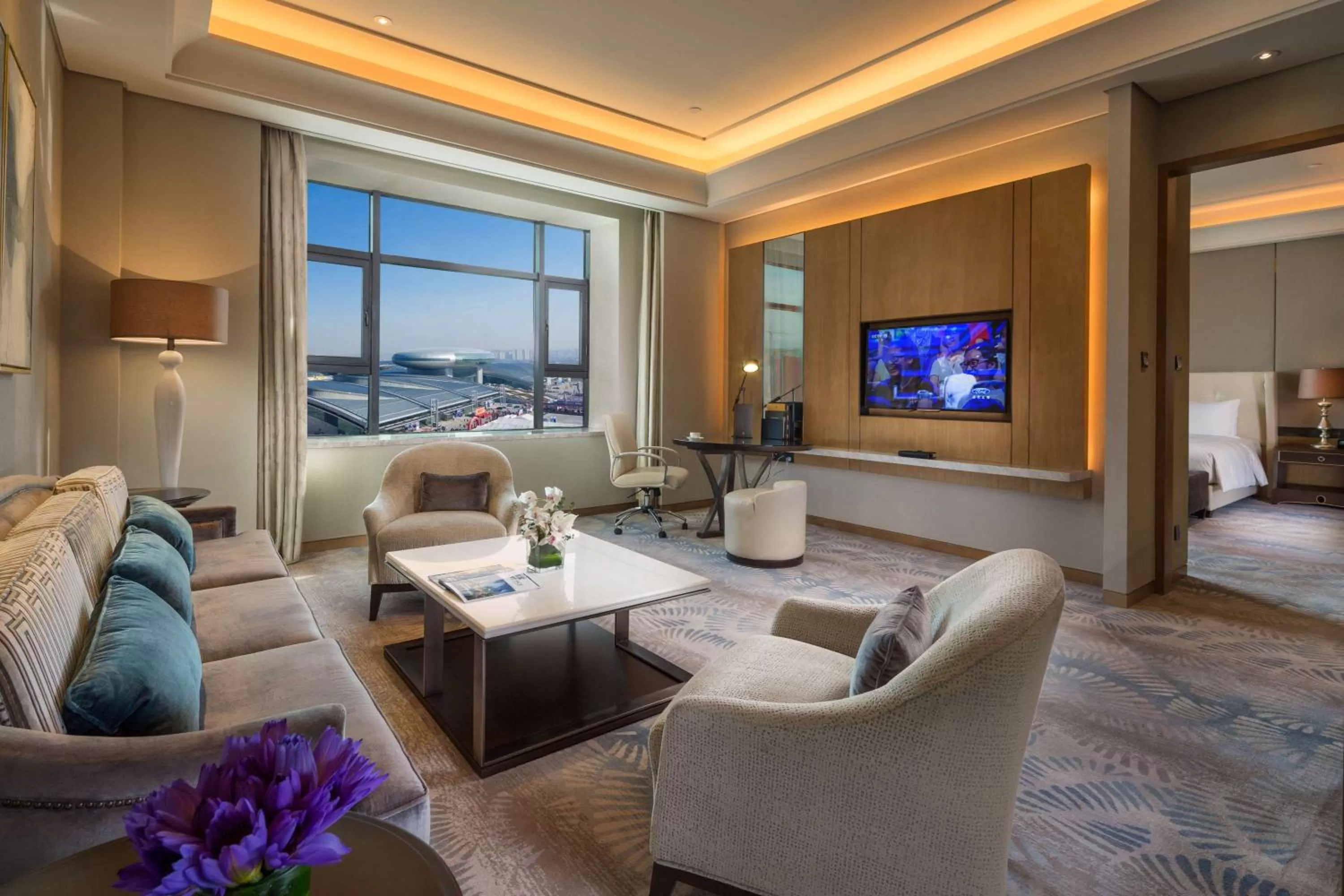 One-Bedroom King Deluxe Suite  in Hilton Urumqi
