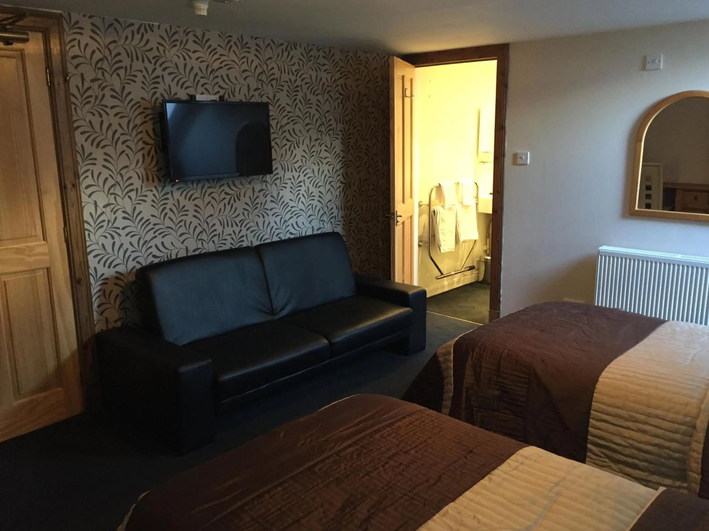 Deluxe Double or Twin Room in Lodge at Lochside