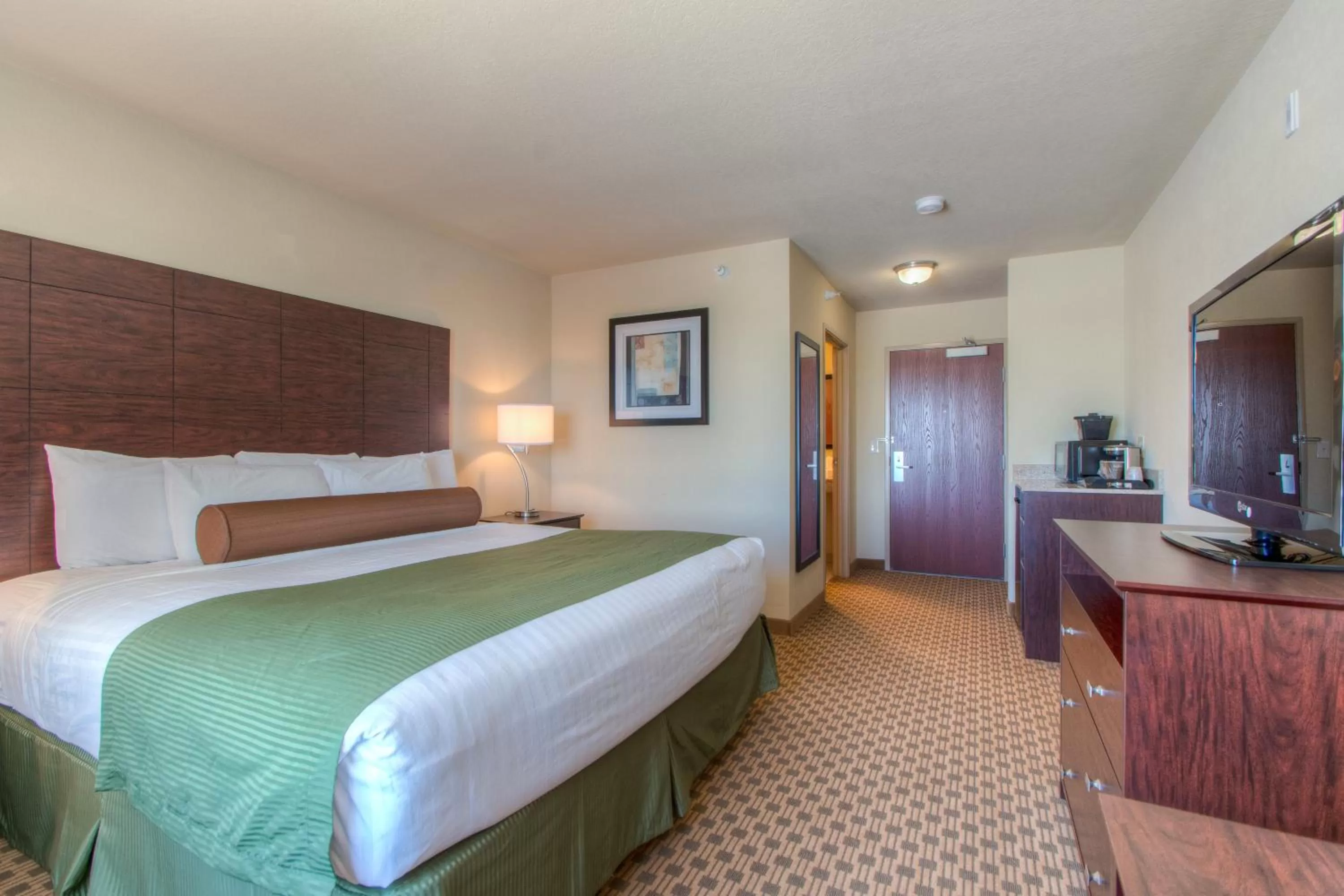 King Room - Disability Access in Cobblestone Inn & Suites - Wray