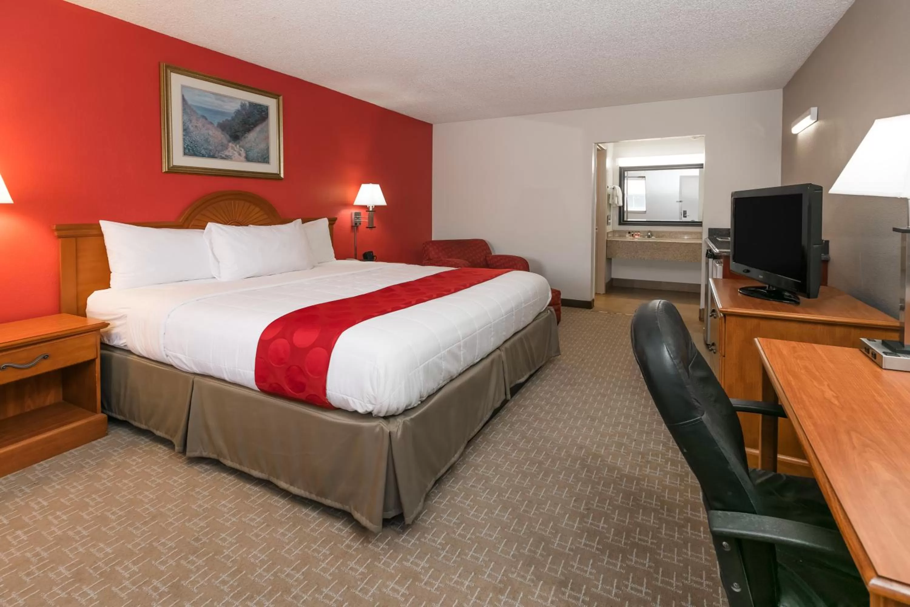 King Room - Non-Smoking in Ramada by Wyndham Odessa Near University of Texas Permian
