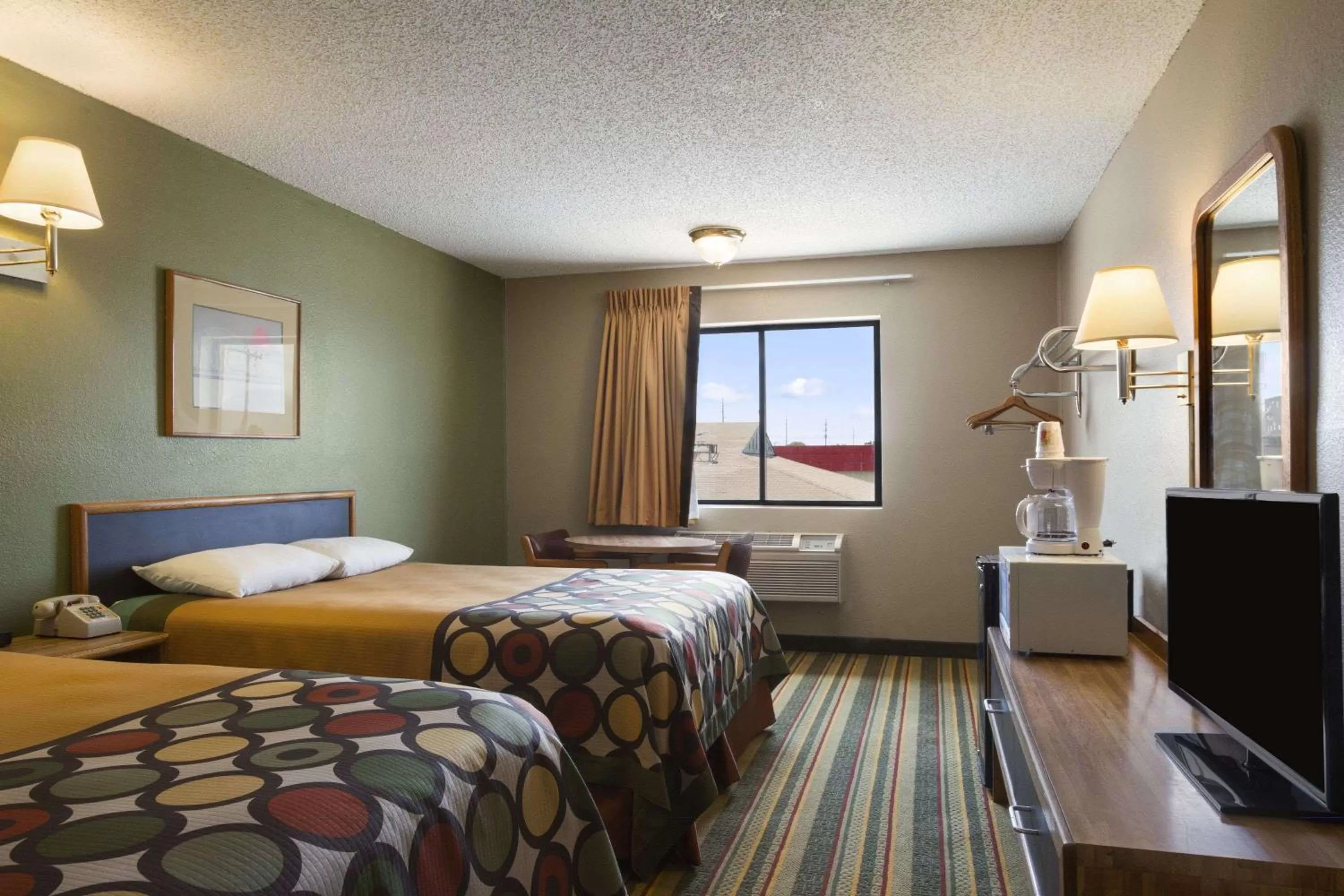 Queen Room with Two Queen Beds - Smoking in Super 8 by Wyndham Blackwell