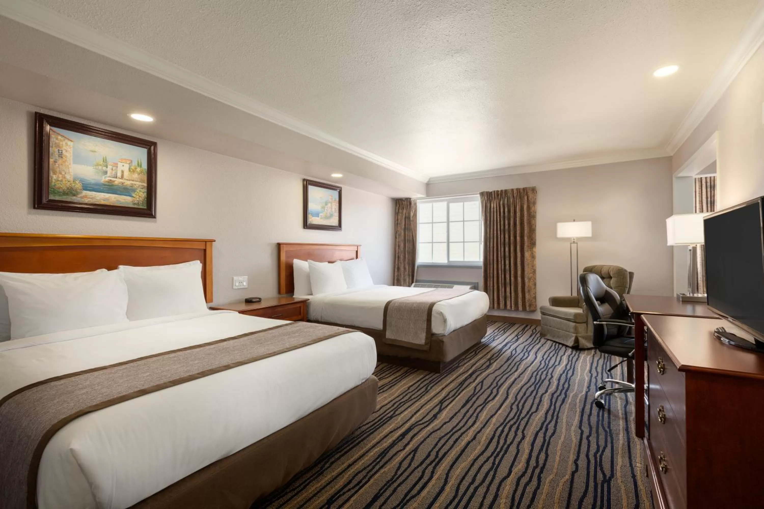 Studio Suite with Two Queen Beds - Non-Smoking in Days Inn by Wyndham Eureka CA