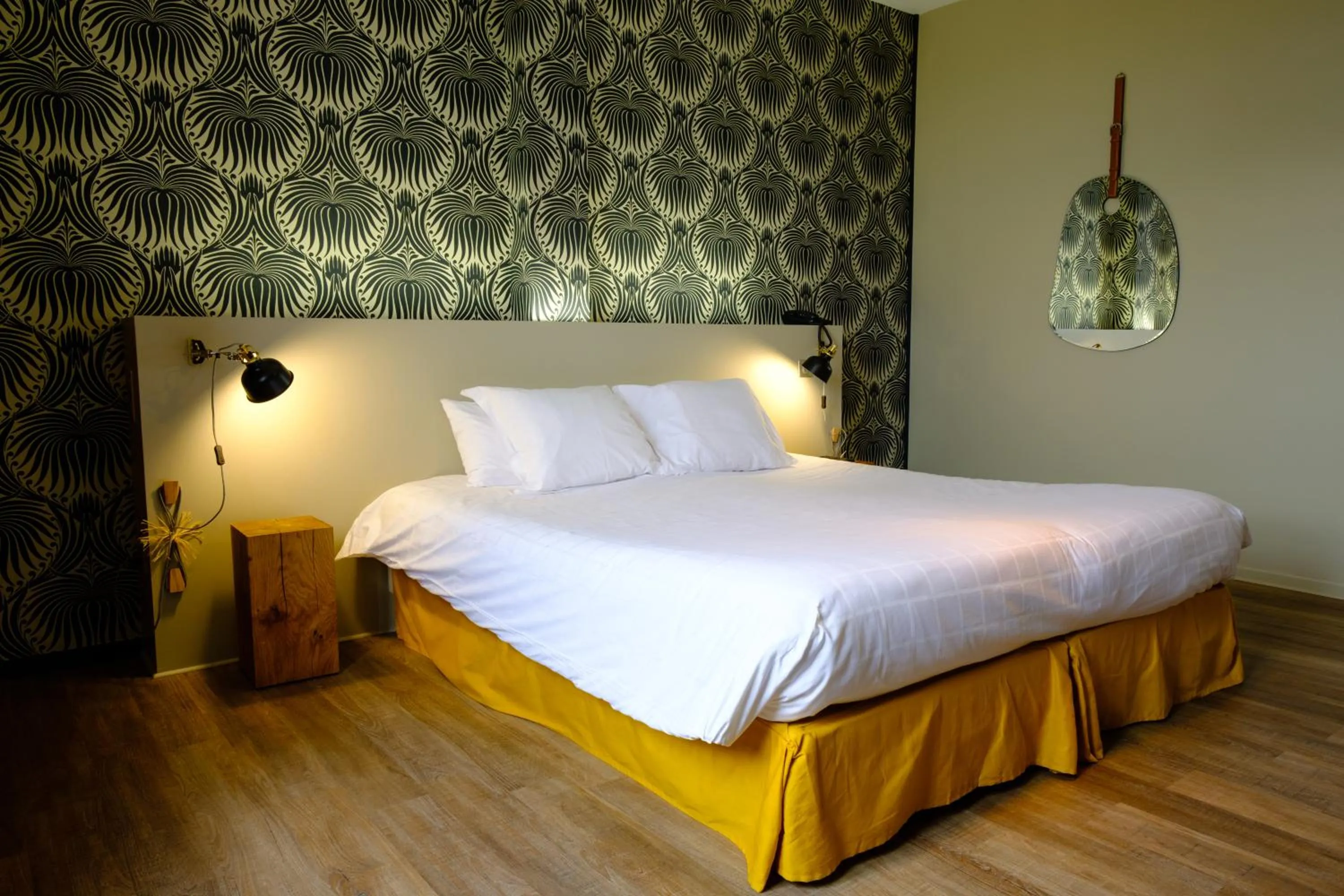 Superior Double Room in Hôtel & Spa Le Moulin de Moissac