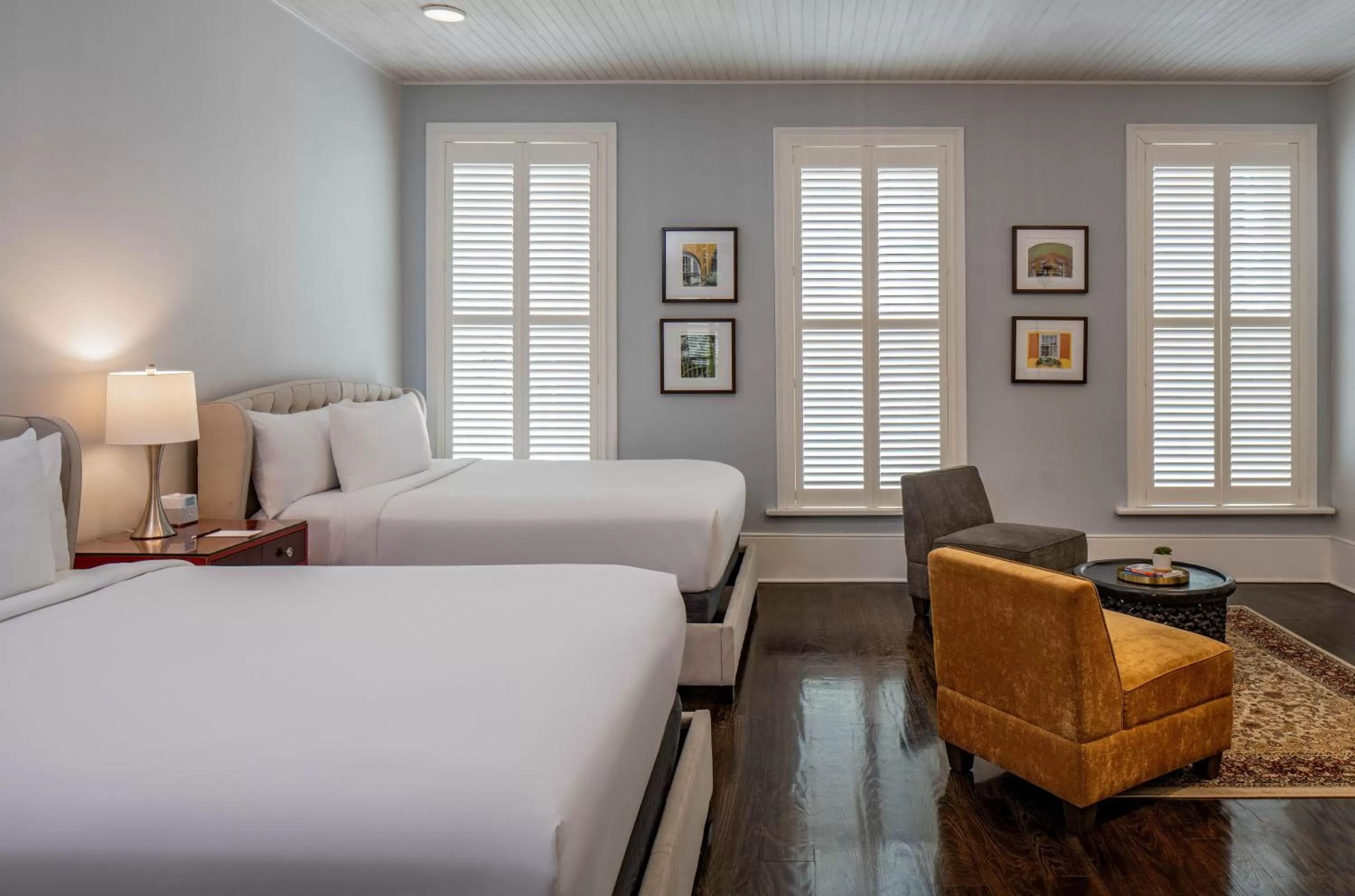 Studio Queen Queen Annex Building in Pelham Hotel