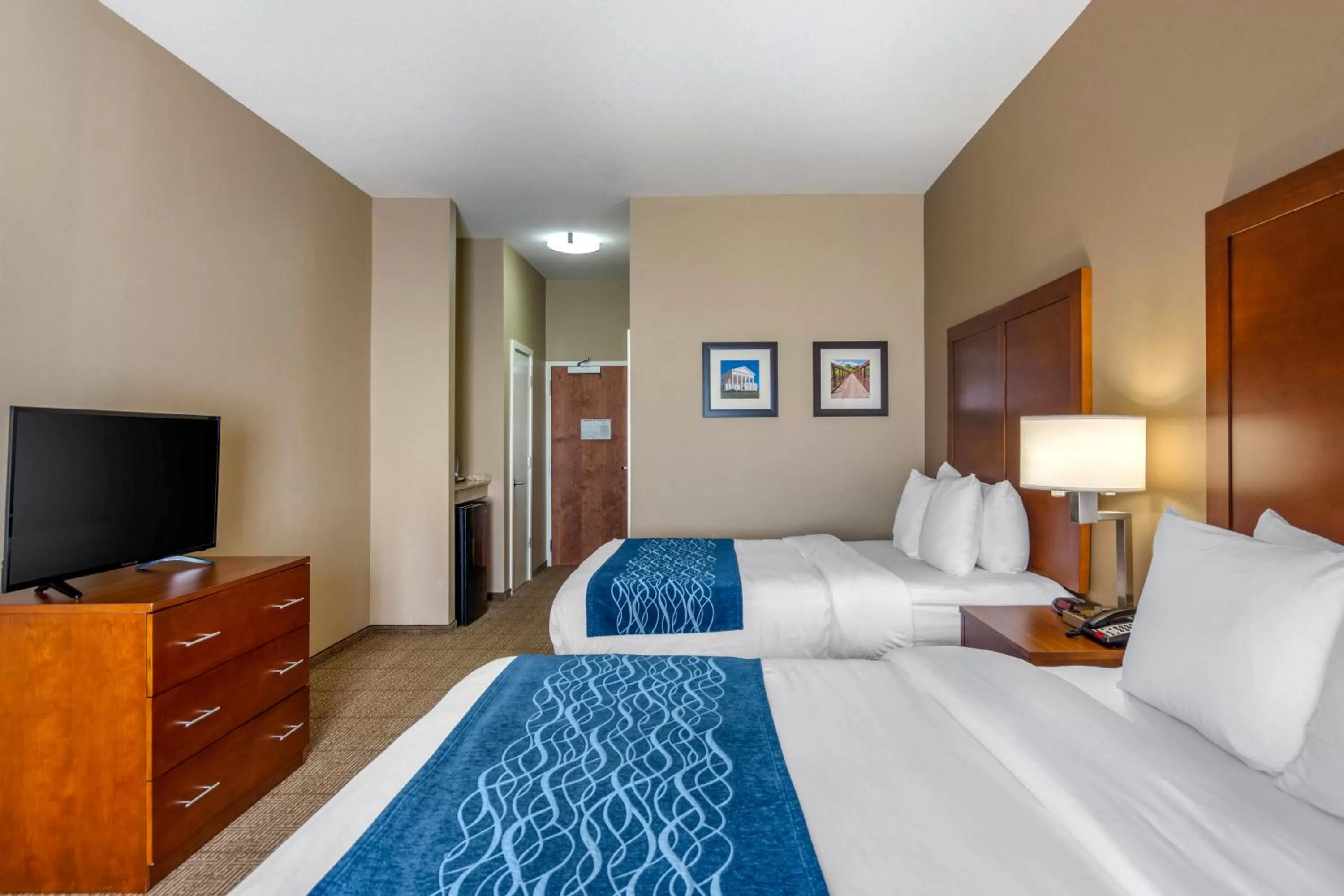 Queen Room with Two Queen Beds - Non-Smoking in Comfort Inn South Chesterfield - Colonial Heights