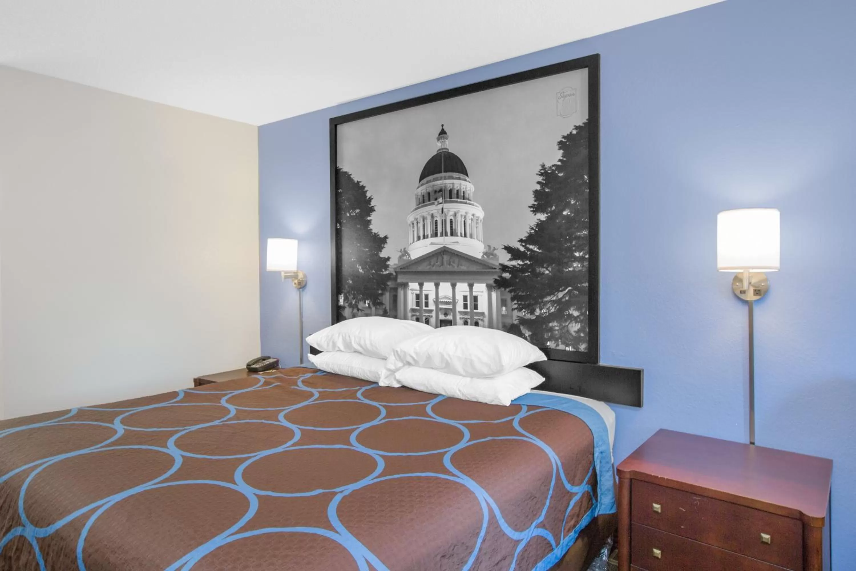 King Room - Smoking  in Super 8 by Wyndham Brinkley