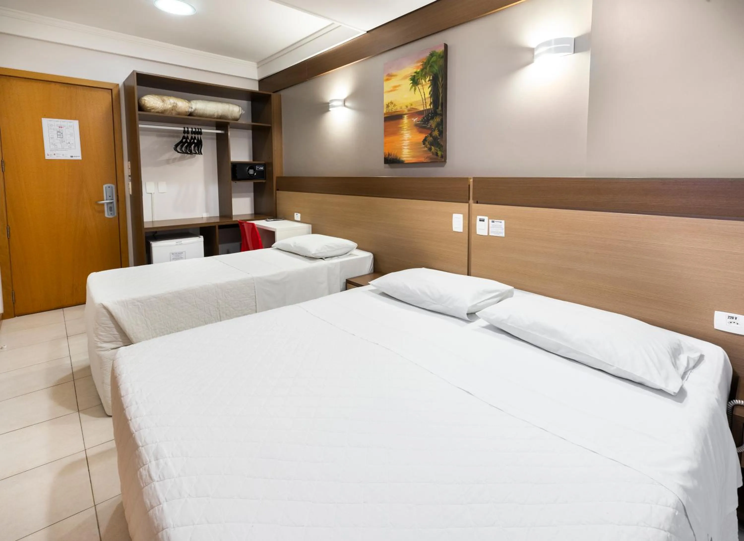 Triple Room in Centromar Hotel