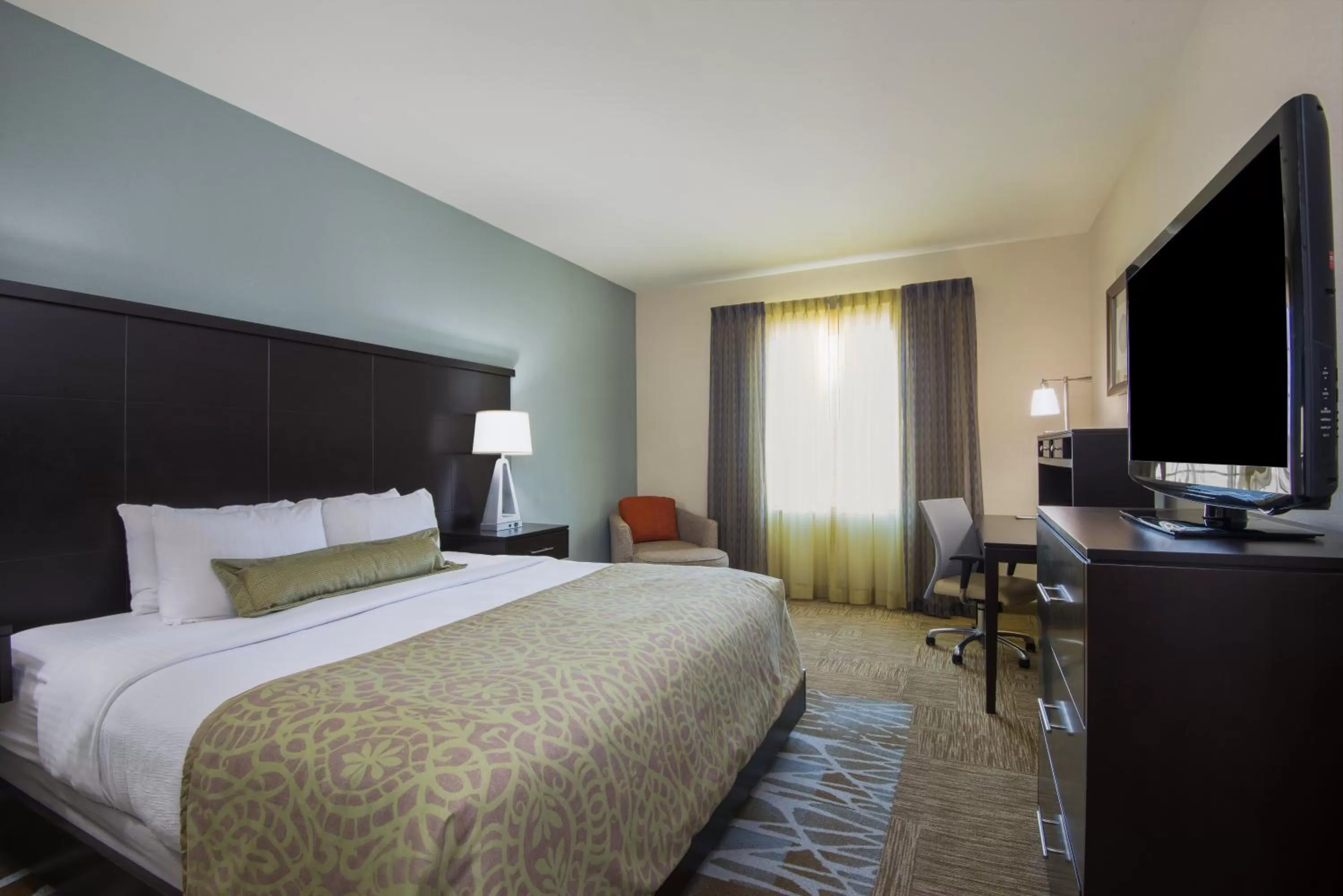 Two-Bedroom with Two Bathrooms and Hearing Accessible Roll In Shower - Non-Smoking in Staybridge Suites Amarillo Western Crossing by IHG
