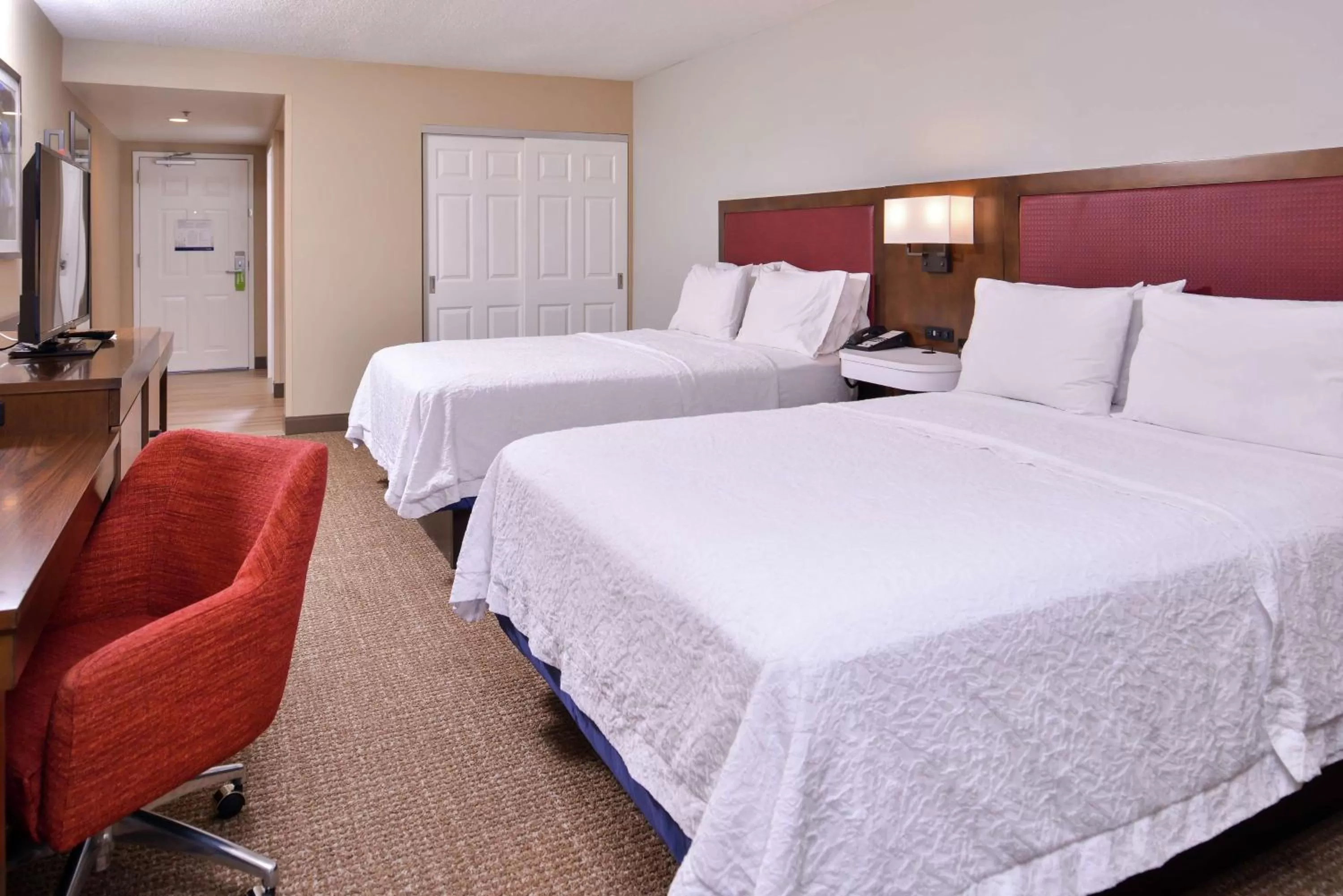 Queen Room with Two Queen Beds - Non-Smoking in Hampton Inn Lexington Historic Area