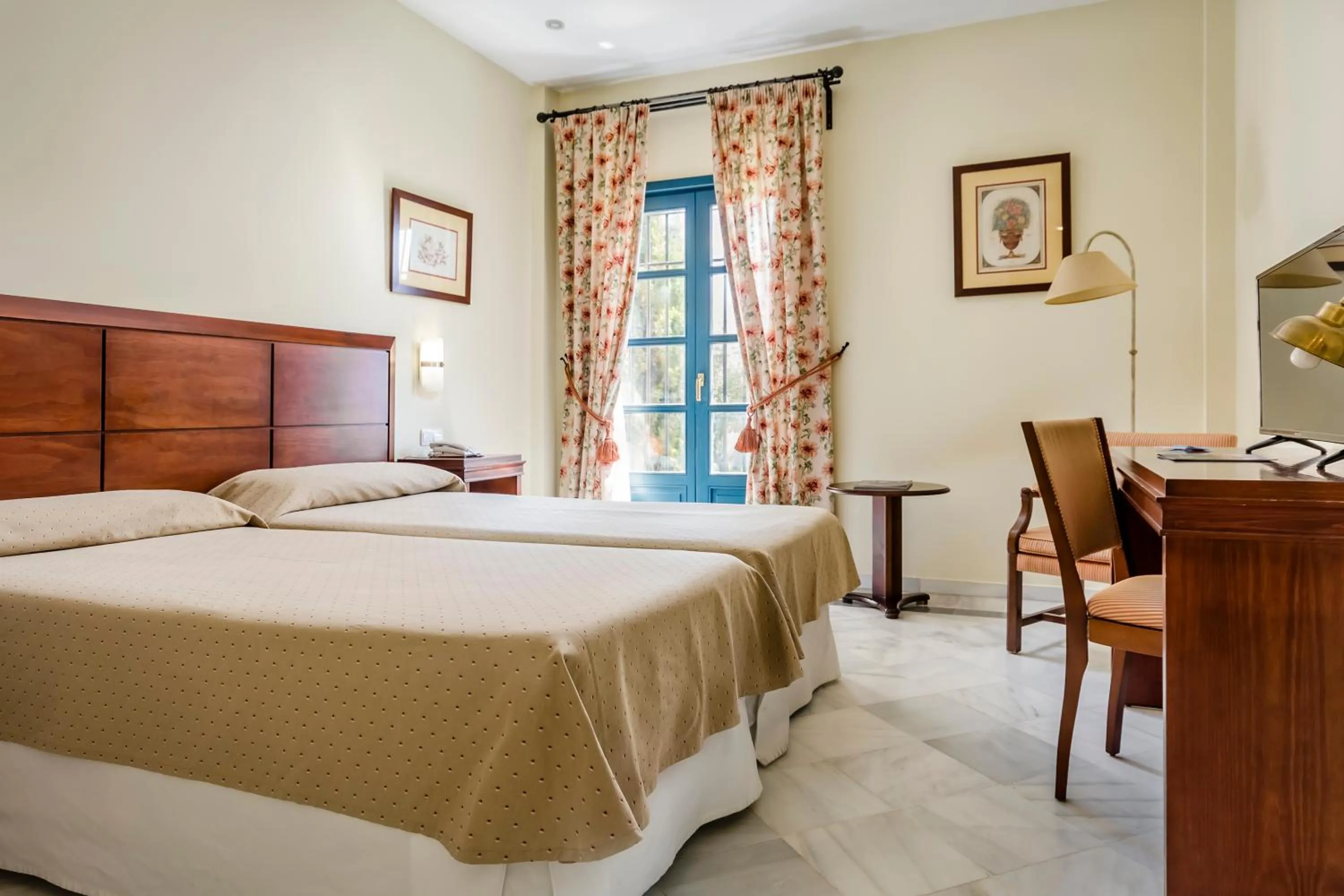 Standard Double or Twin Room in YIT Vereda Real