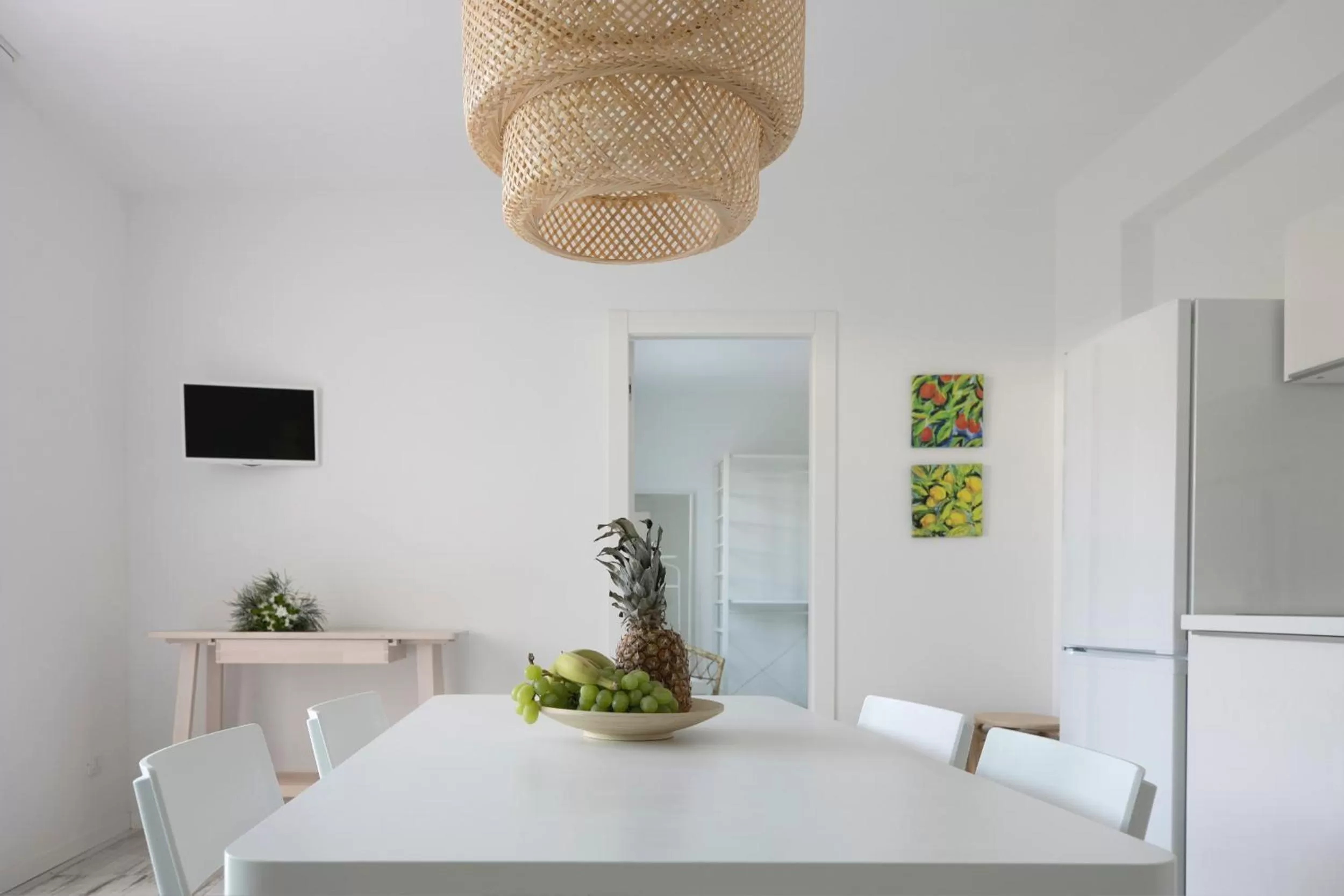 One-Bedroom Apartment with Terrace in Camarò Favignana