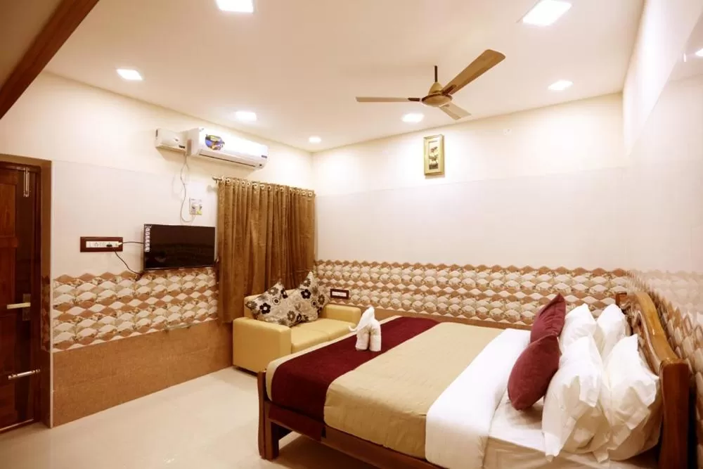 Deluxe Queen Suite in Hotel Green Palace