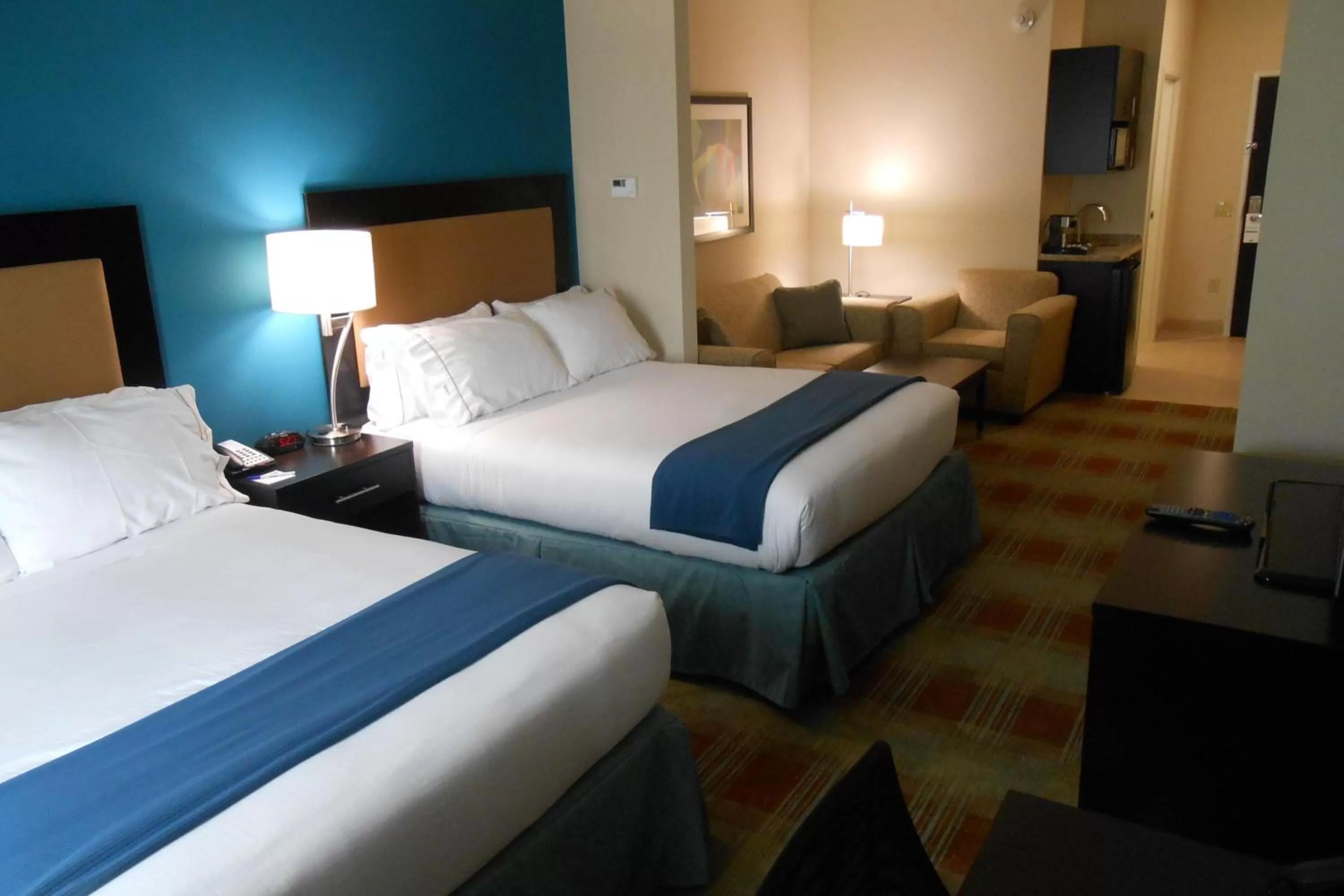 Standard Room in Holiday Inn Express & Suites Houston Northwest-Brookhollow by IHG