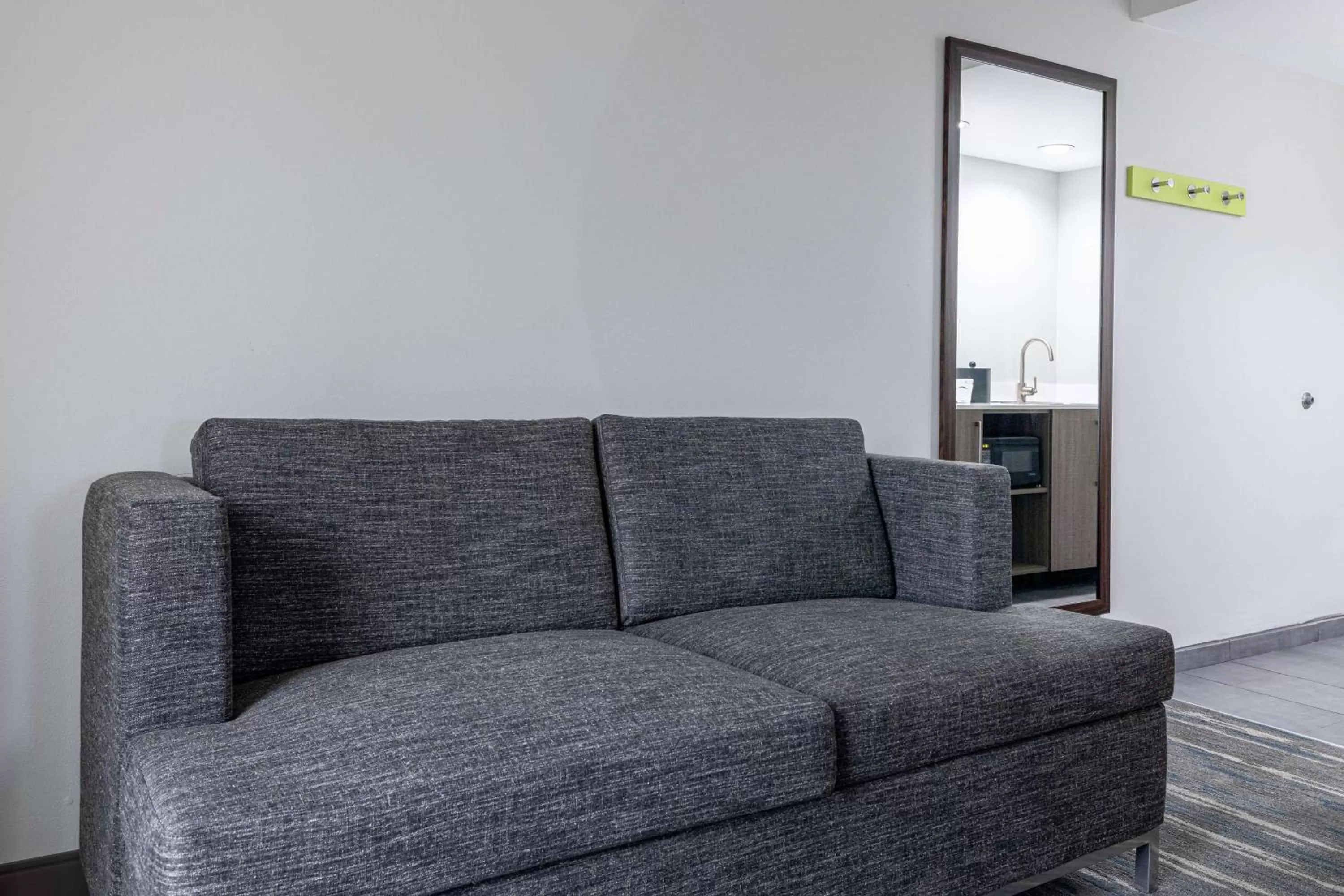 King Studio Suite - Non-Smoking in Hampton Inn Knoxville-West At Cedar Bluff