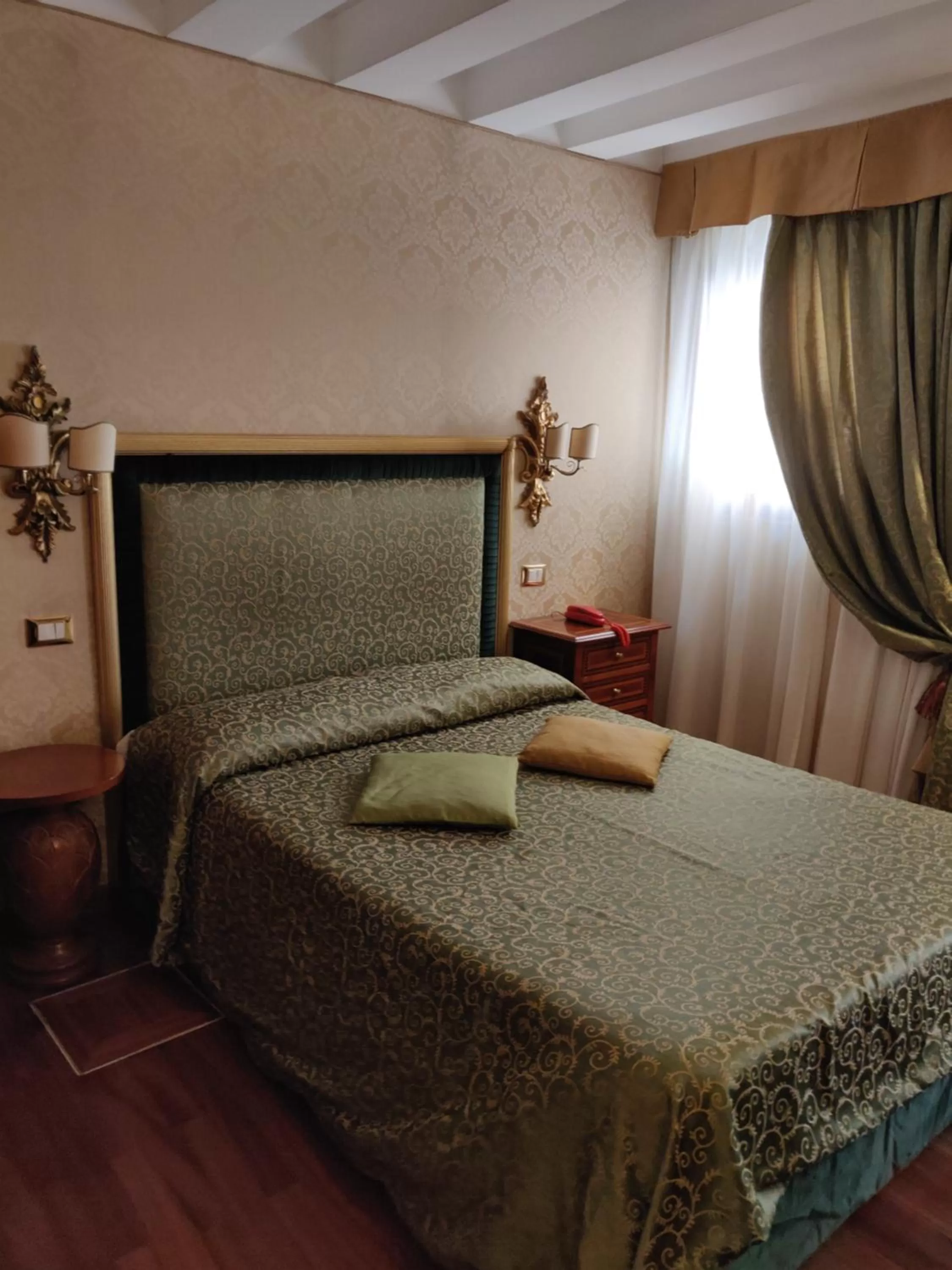 Double or Twin Room in Hotel Ca' Marinella