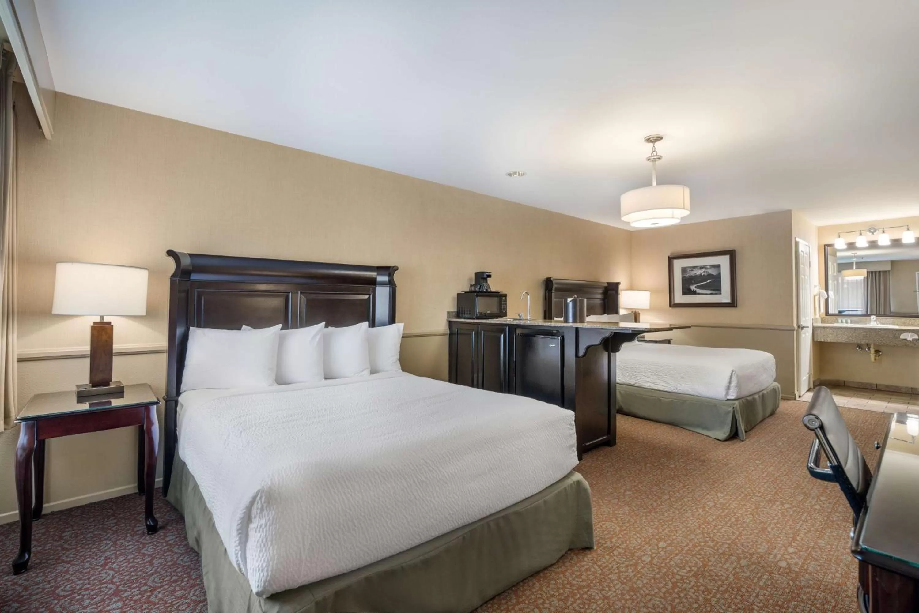 Double Room with Two Double Beds and Bath Tub - Disability Access/Non-Smoking in Best Western Corona Hotel & Suites