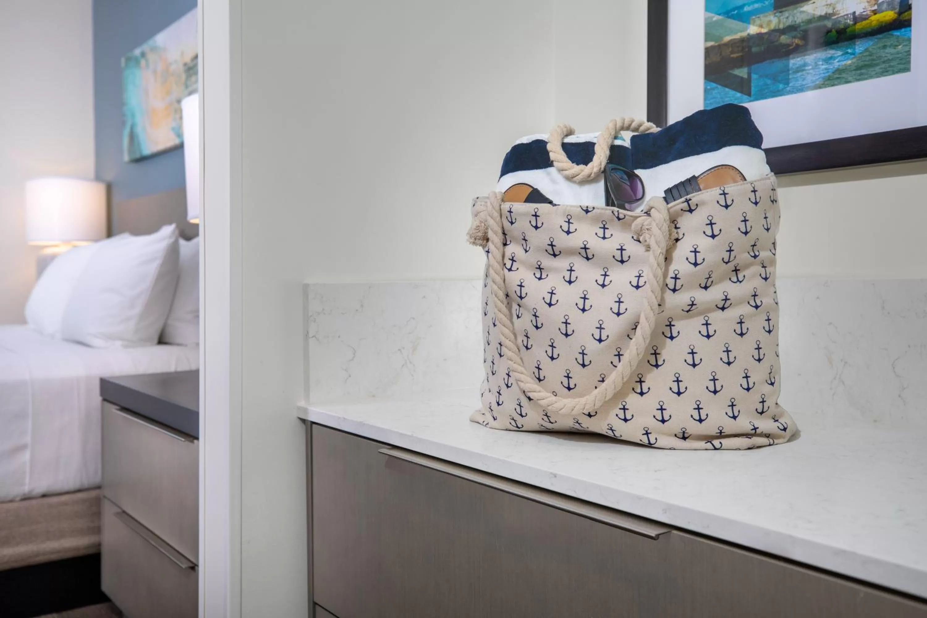 King Studio Suite with Kitchen and Roll-In Shower - Disability Access in Hyatt House Lewes Rehoboth Beach