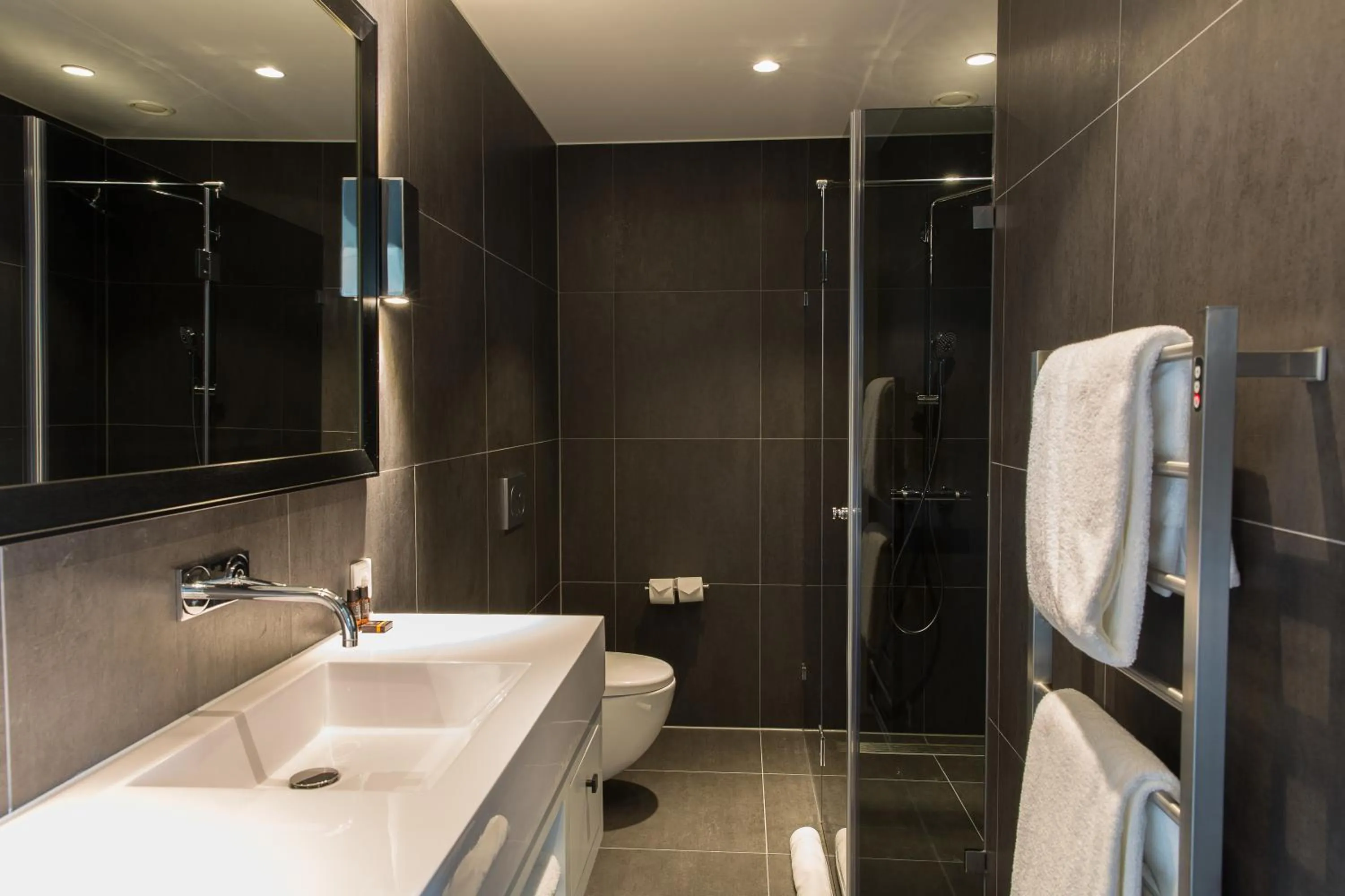 One-Bedroom Apartment in B-aparthotel Kennedy