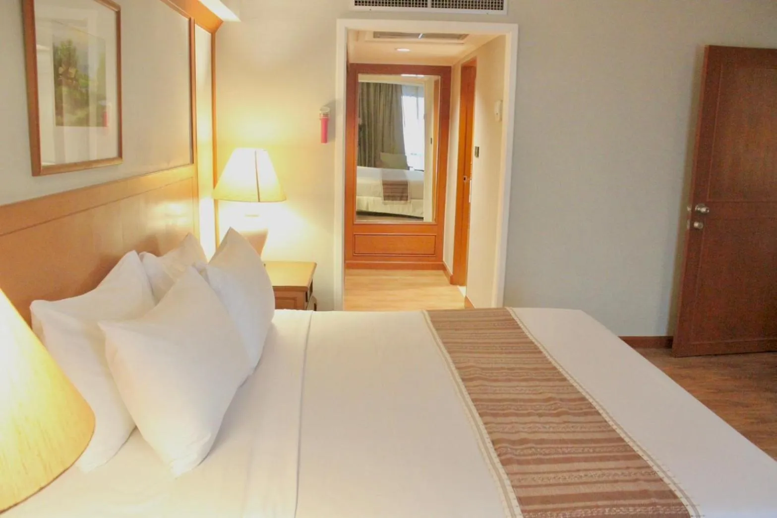 Family Suite in Bangkok Palace Hotel