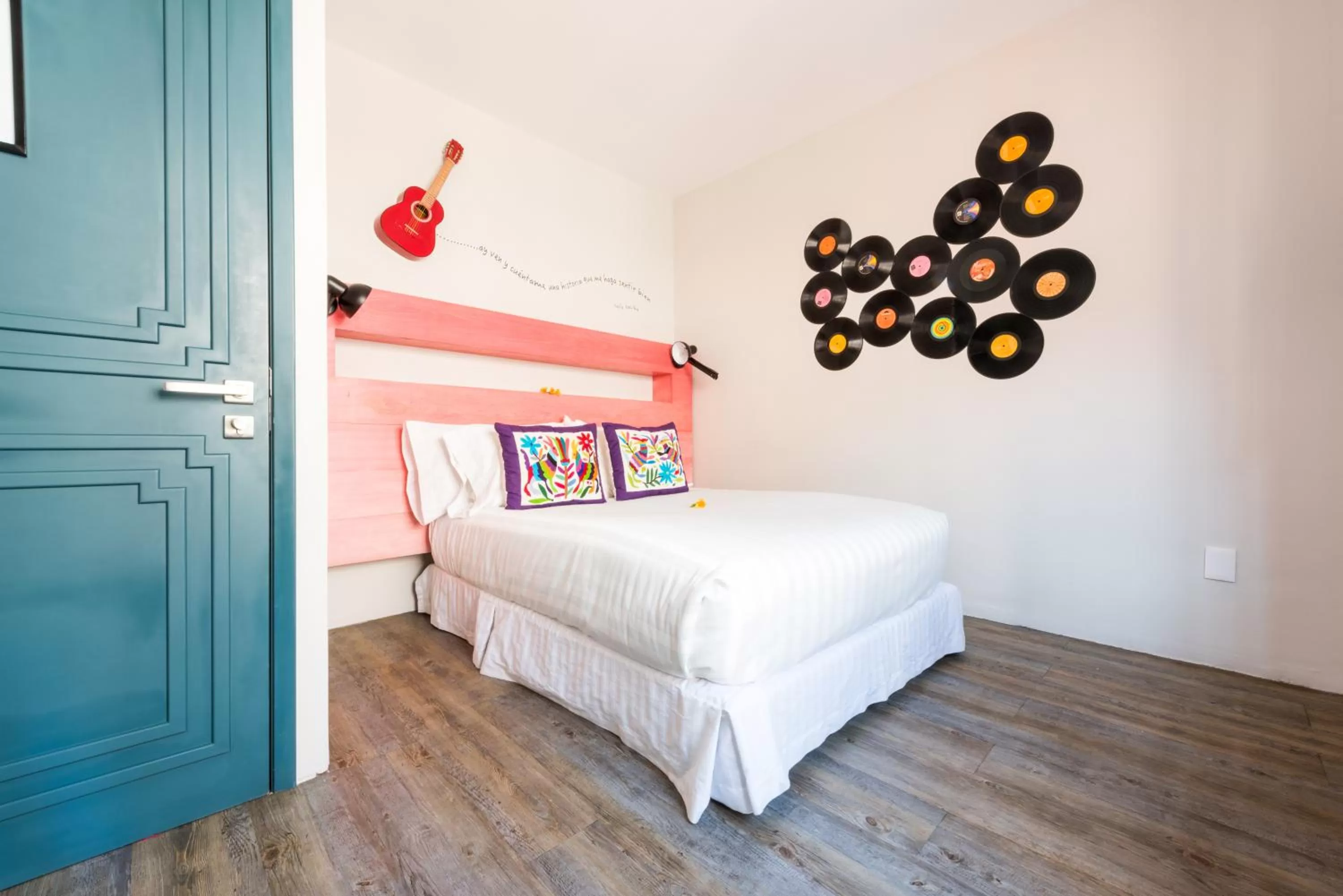 Standard Double or Twin Room with Private External Bathroom in La Palomilla Bed & Breakfast