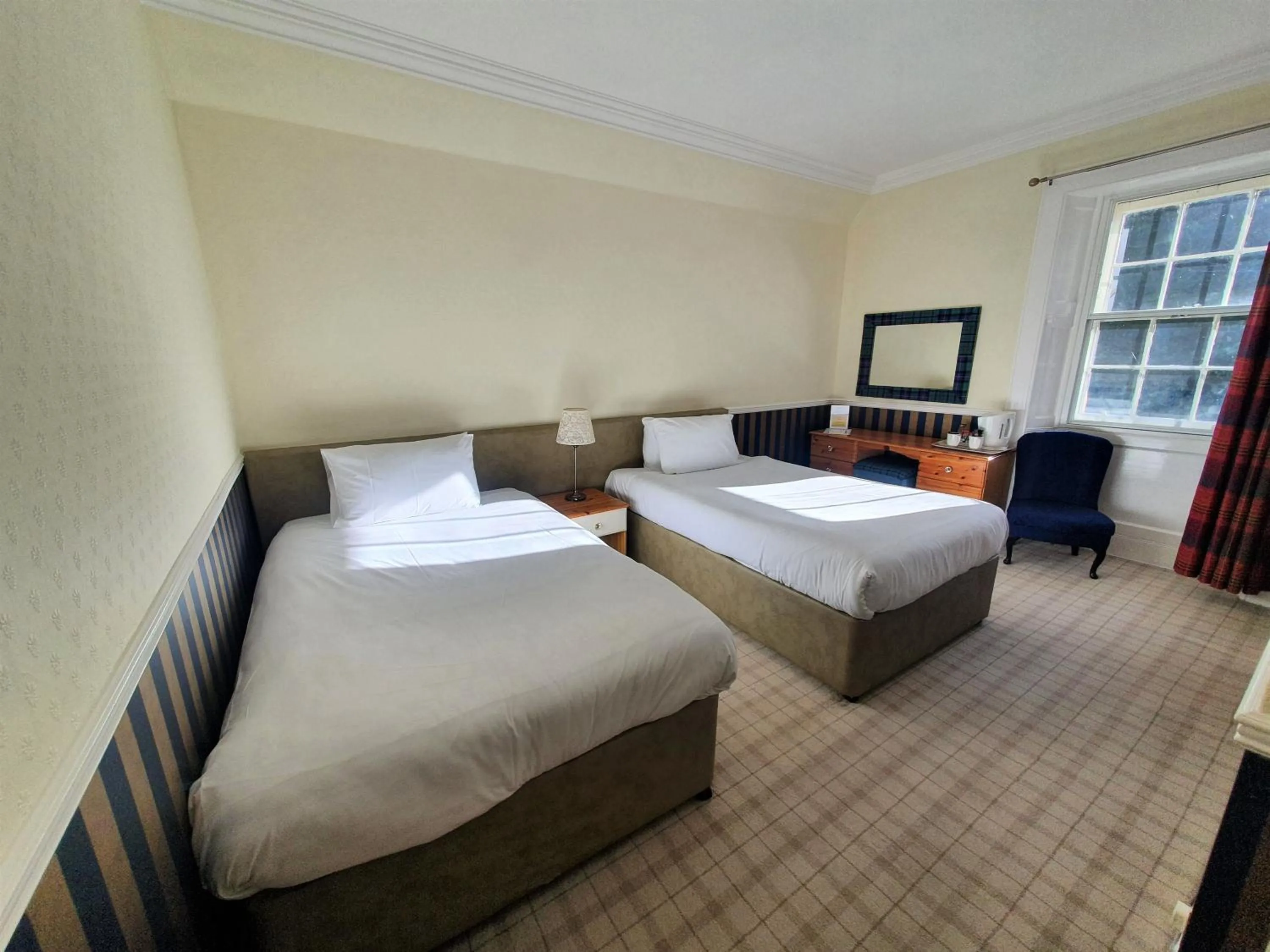 Deluxe Twin Room - single occupancy - Pet Friendly in The Glen Guesthouse