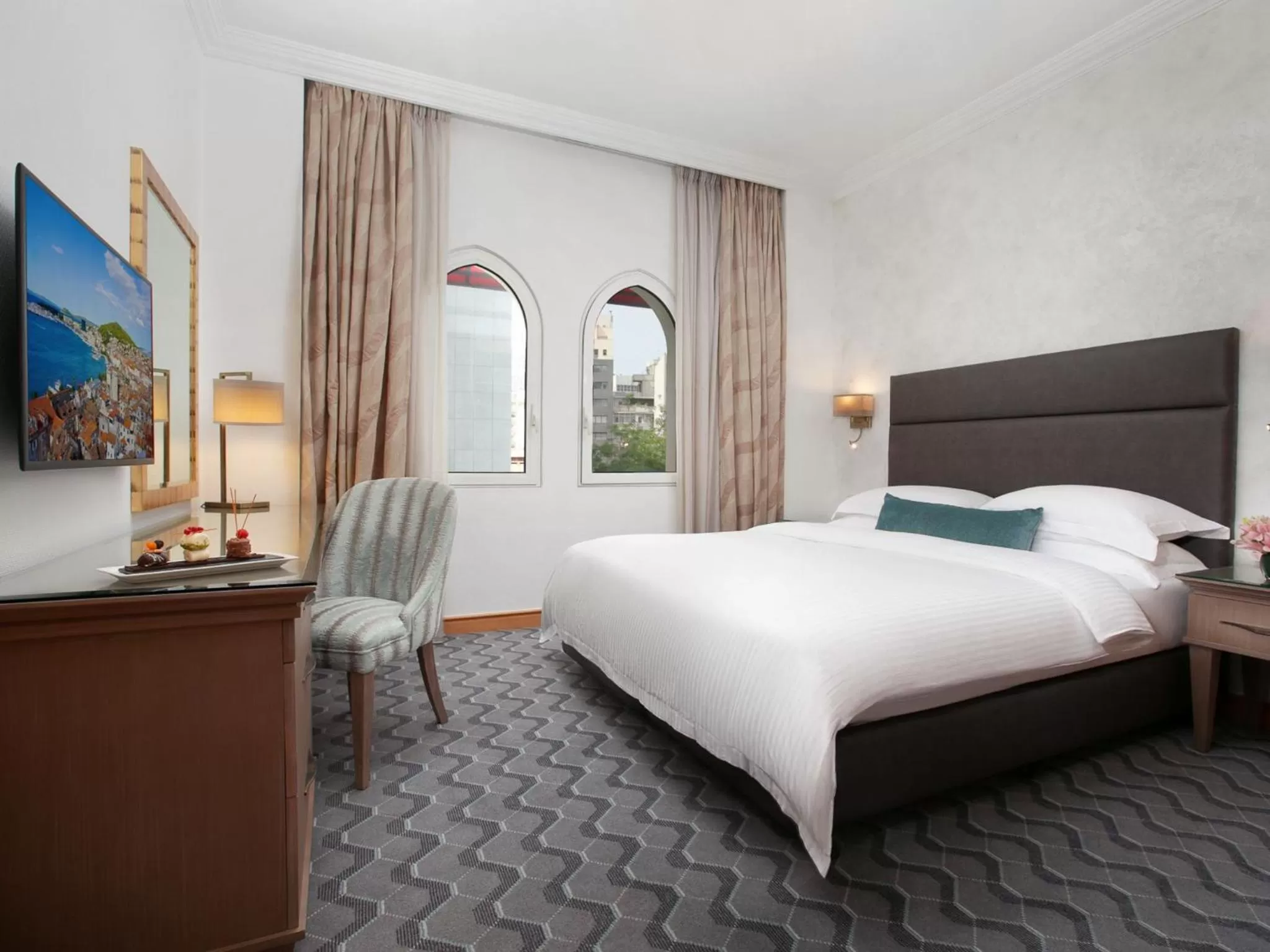 One Bedroom Suite in Gefinor Rotana – Beirut