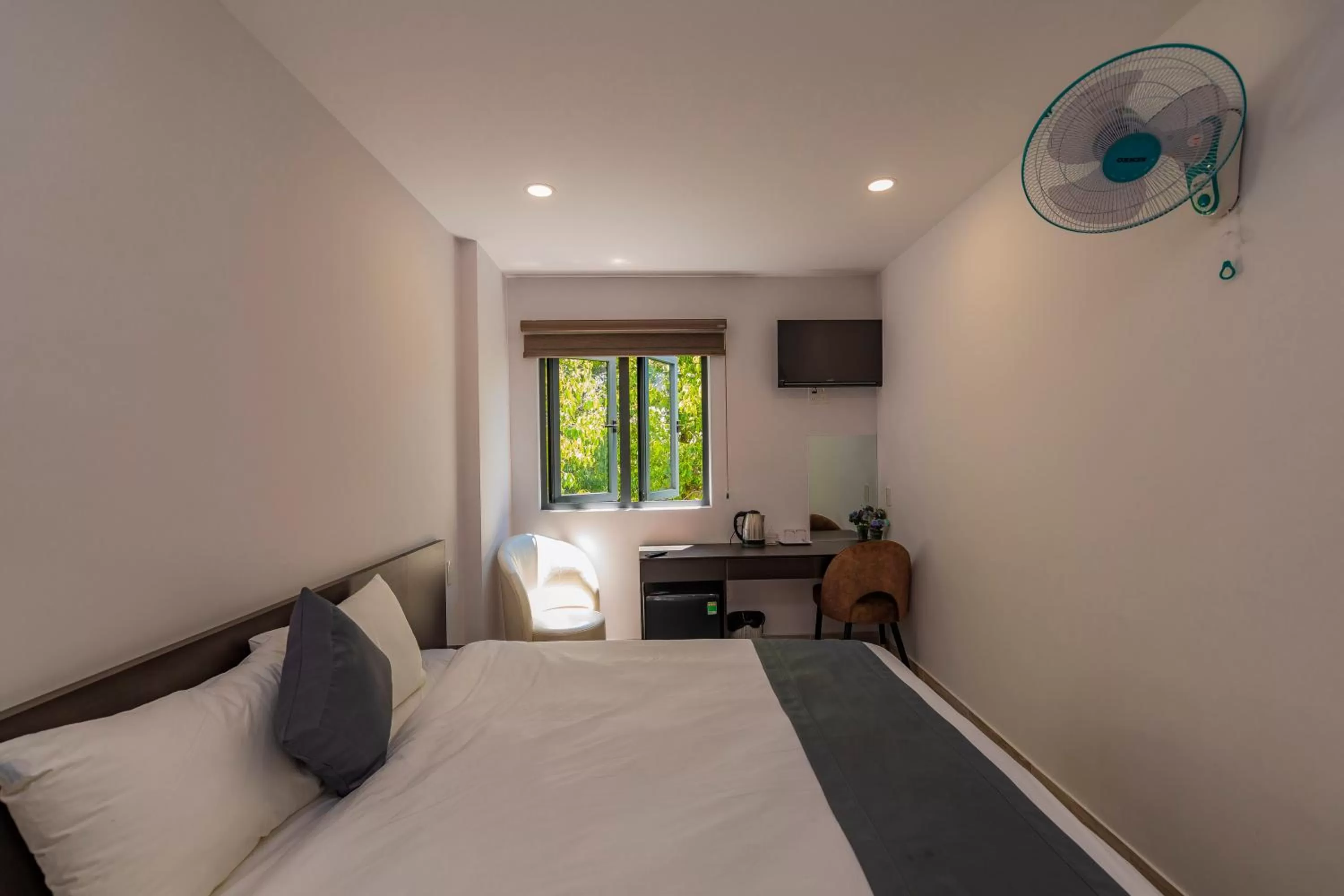 Deluxe Double Room in Khanh Uyen 3 Hotel