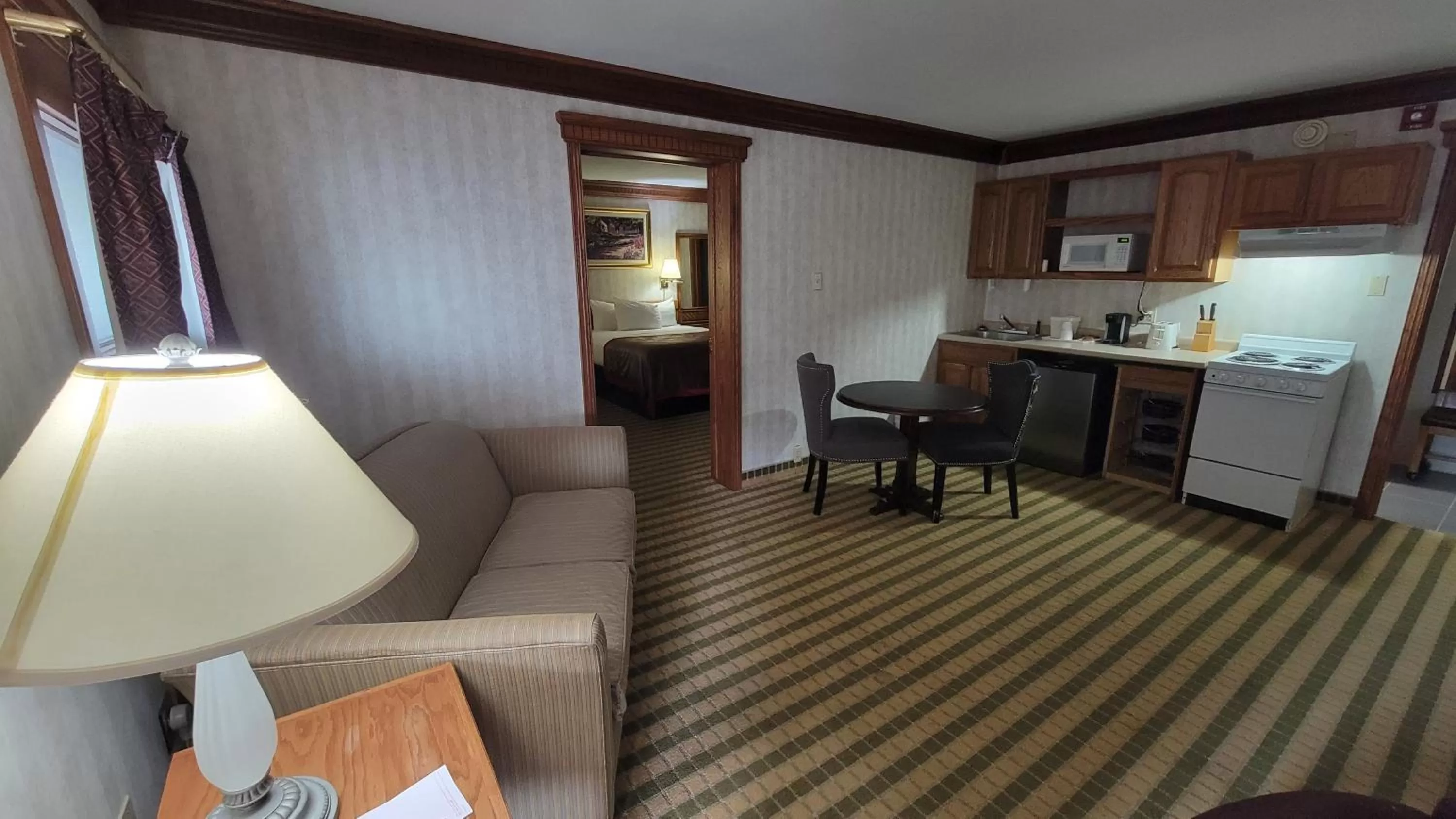 Studio with Two Queen Beds - Non-Smoking in Ramada by Wyndham Saginaw Hotel & Suites