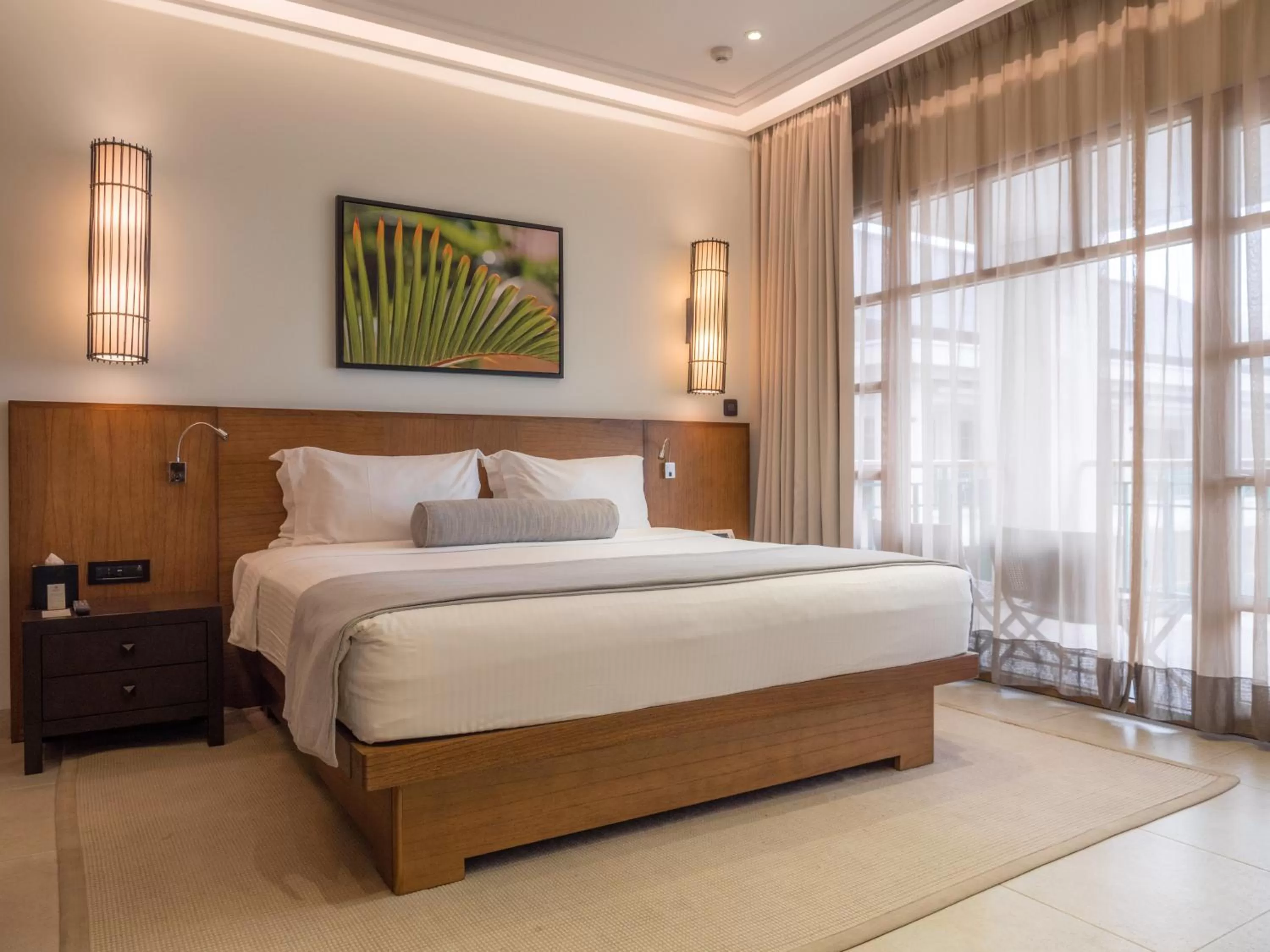 Deluxe Grand Pool View in Savoy Seychelles Resort & Spa