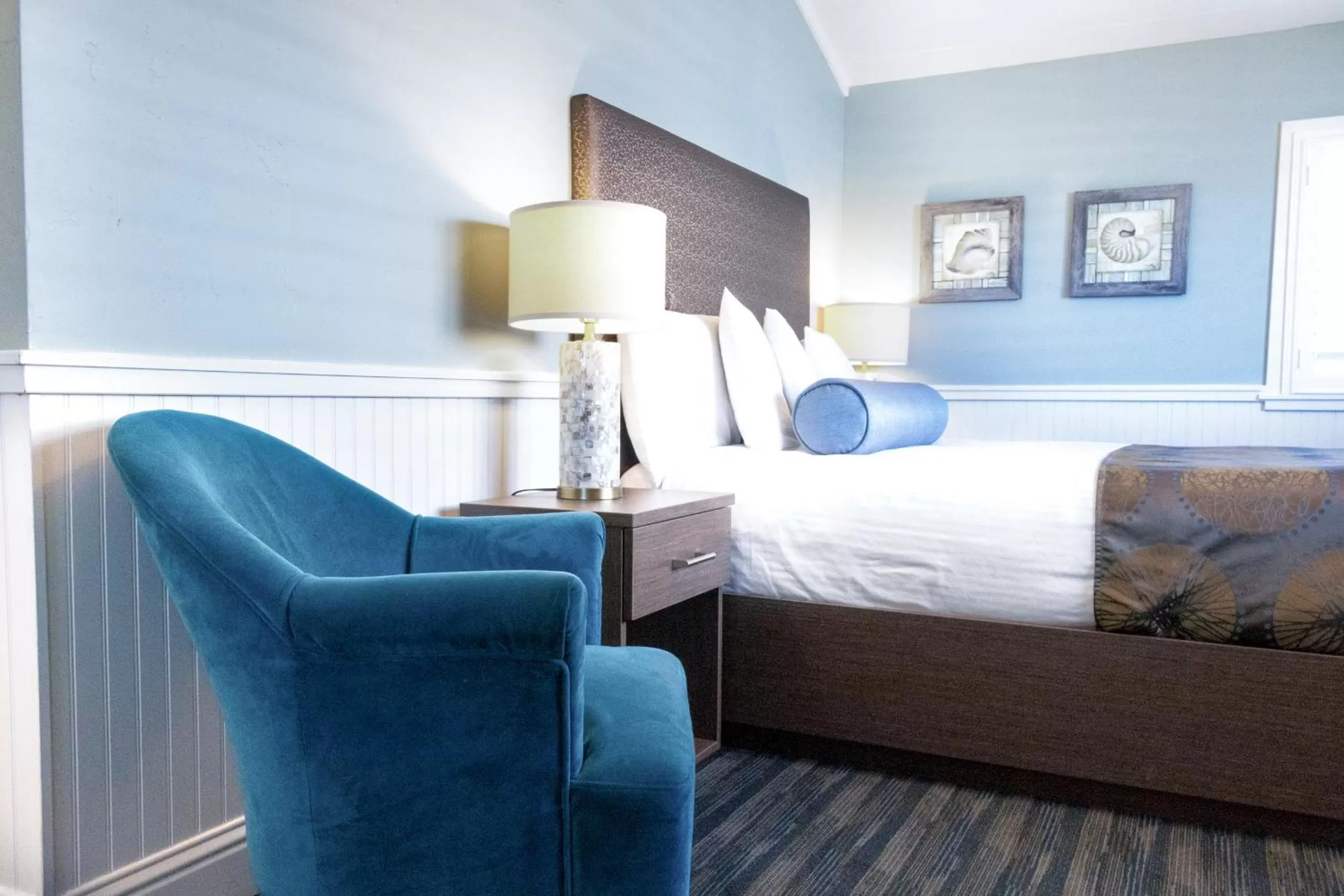 Blue Whale Room (11), Family Double - No Pets in Ocean Echo Inn & Beach Cottages