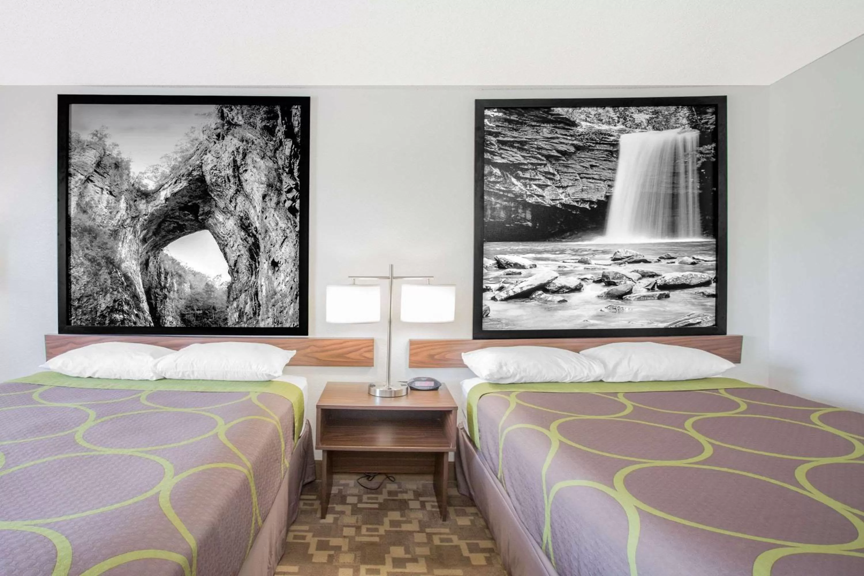 Double Room with Two Double Beds - Smoking in Super 8 by Wyndham Appomattox VA