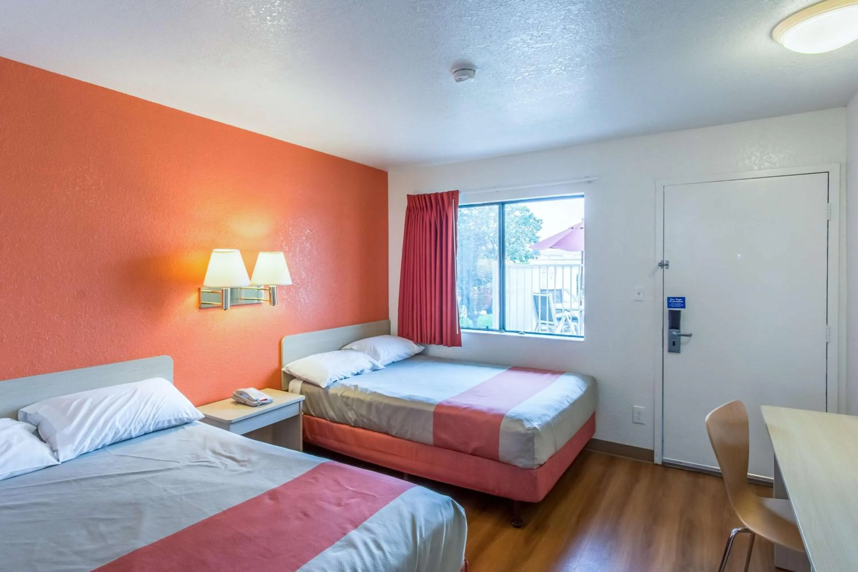 Quadruple Room - single occupancy in Motel 6-Redding, CA - North