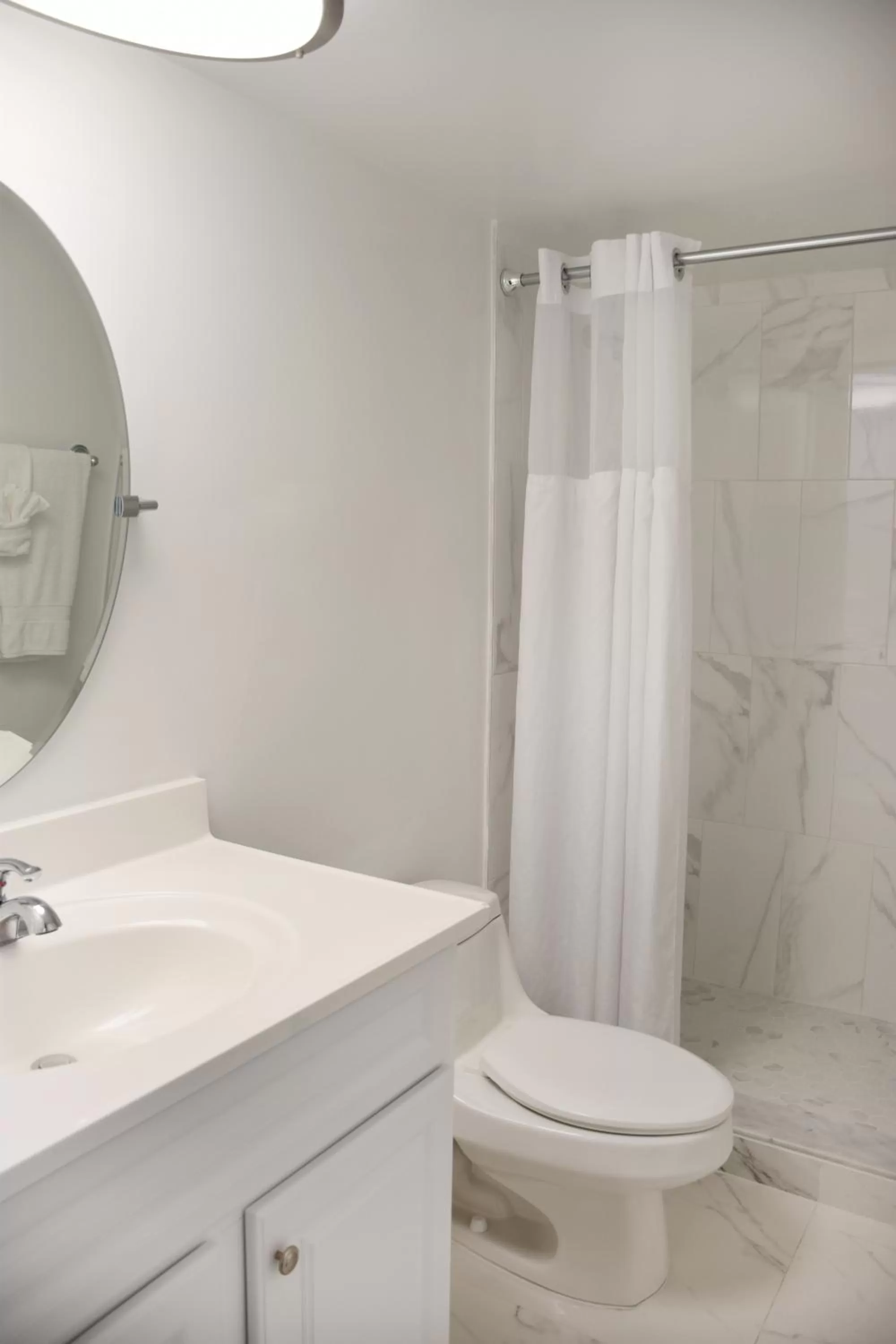 Deluxe Cityview Suite 2 Bedroom & 2 Bath with Kitchen in Seacoast Suites on Miami Beach