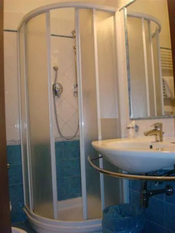 Triple Room in Hotel Dina