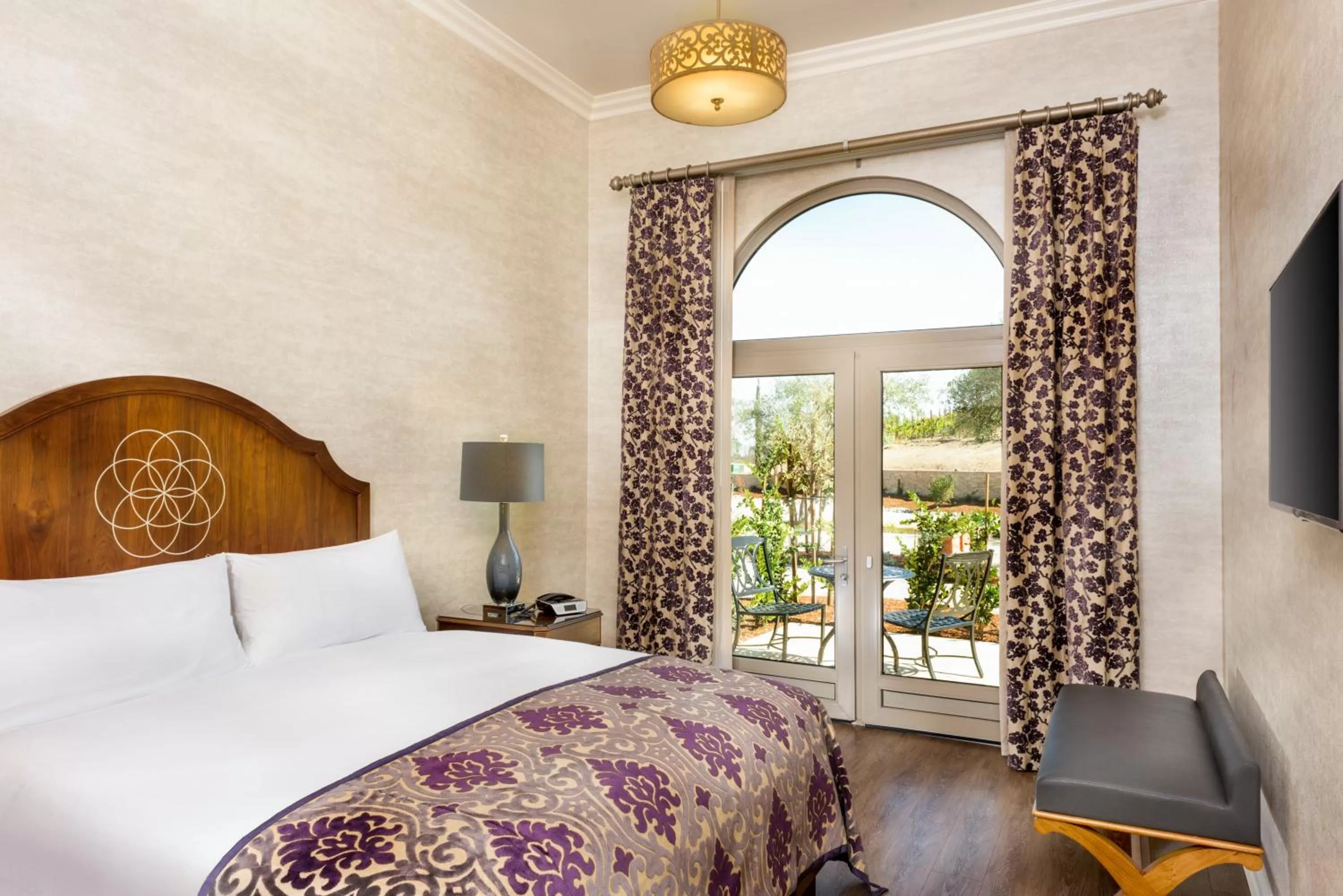 One-Bedroom King Suite in Allegretto Vineyard Resort Paso Robles