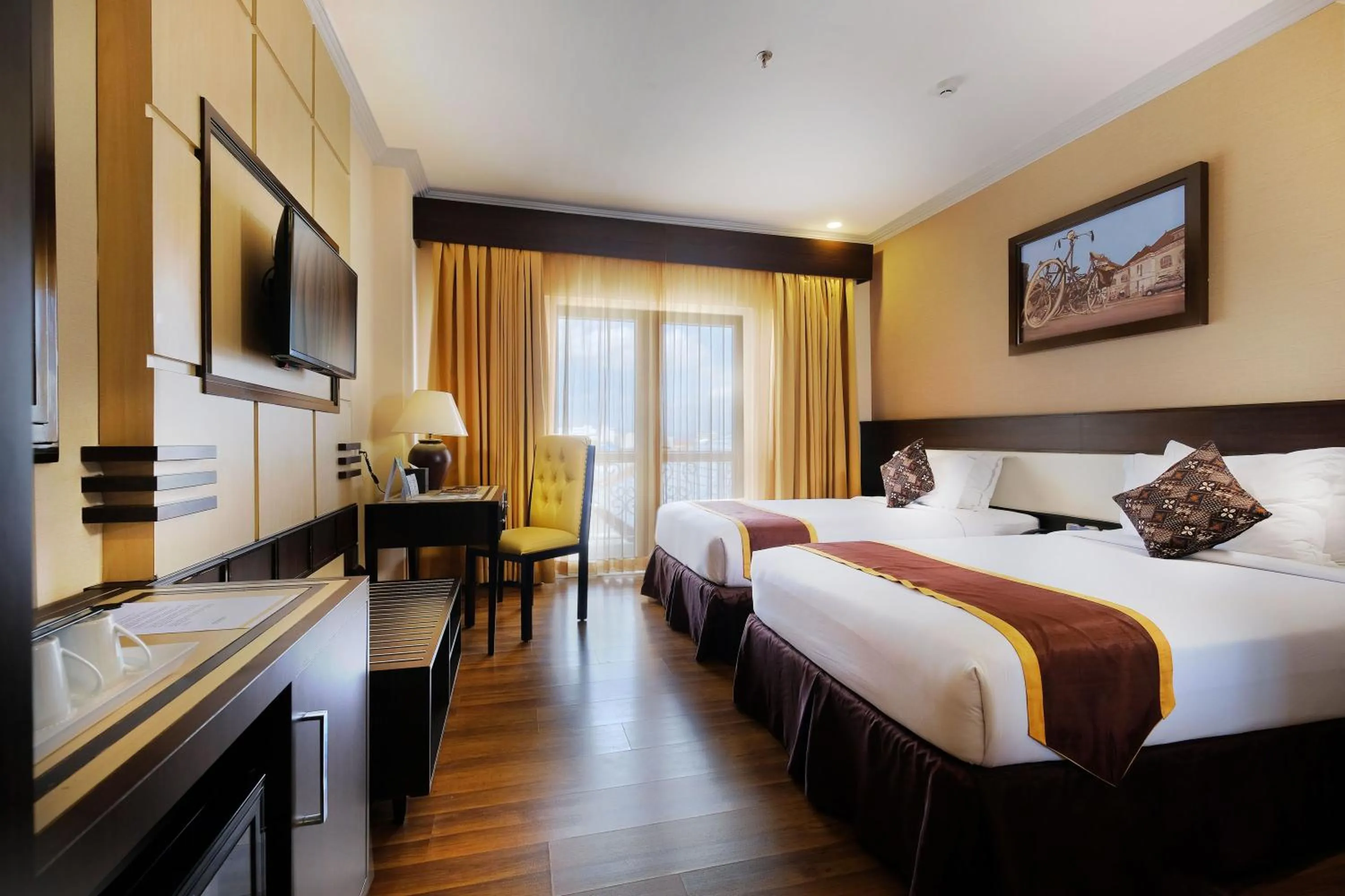 Superior Twin Room in Royal Darmo Malioboro